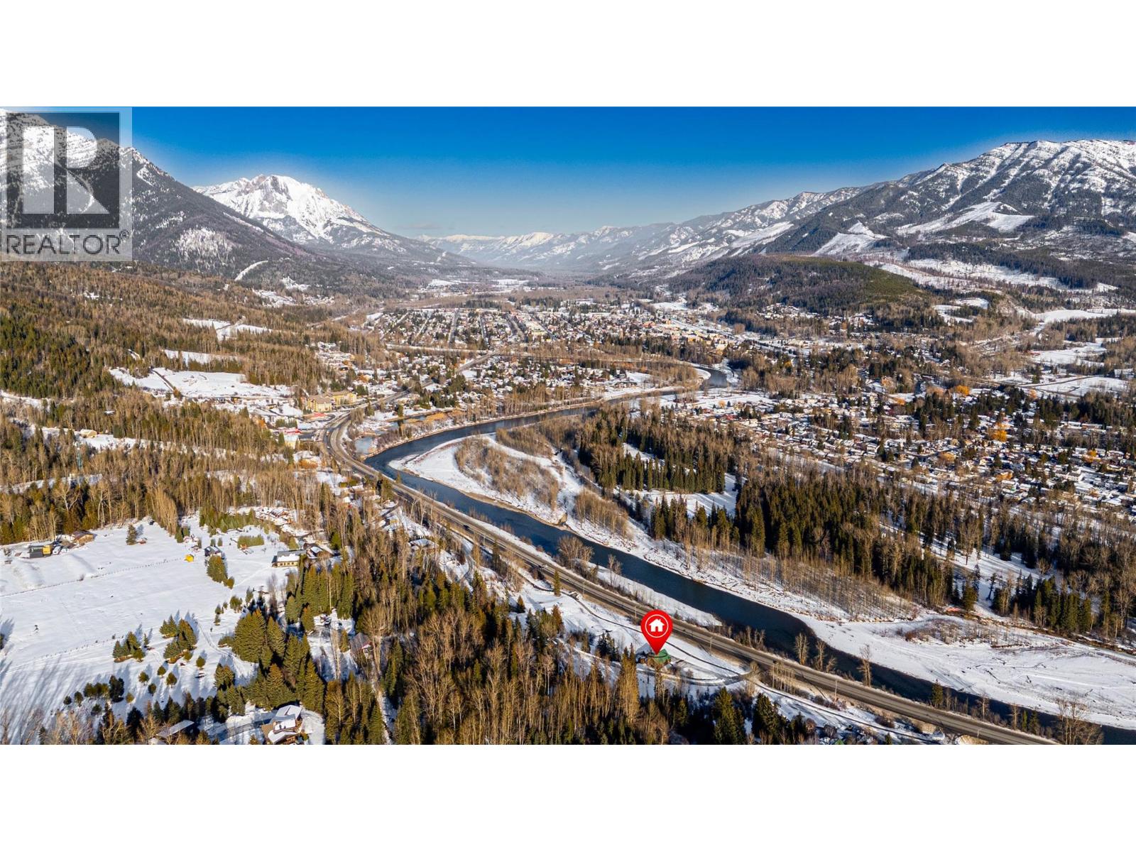 2131 Highway 3 Highway, Fernie, British Columbia  V0B 1M5 - Photo 6 - 10372475