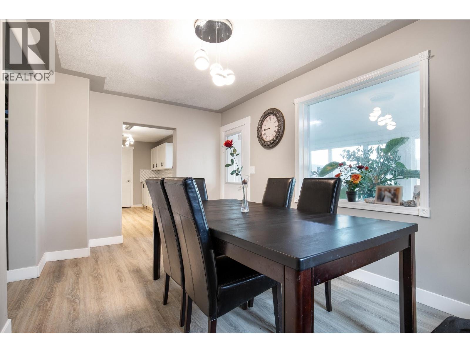 7880 Pleasant Valley Road, Vernon, British Columbia  V1B 3R9 - Photo 13 - 10373636