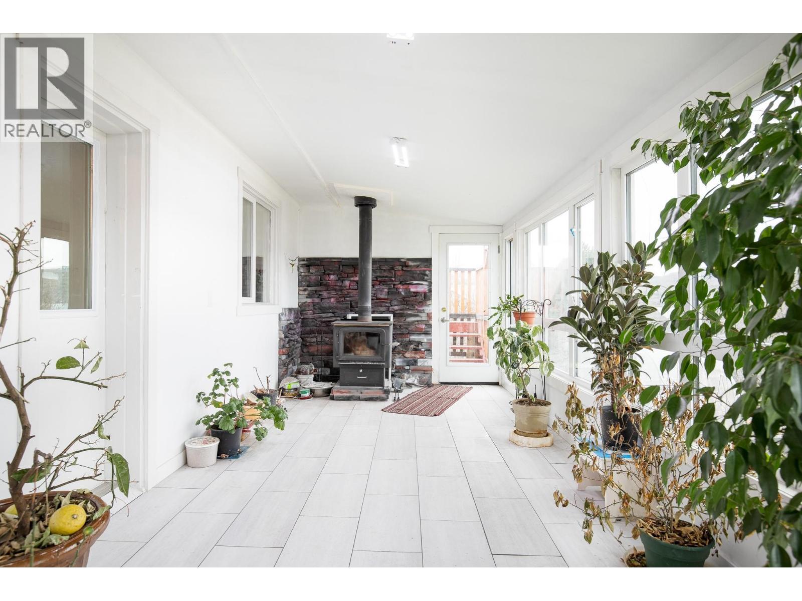7880 Pleasant Valley Road, Vernon, British Columbia  V1B 3R9 - Photo 26 - 10373636