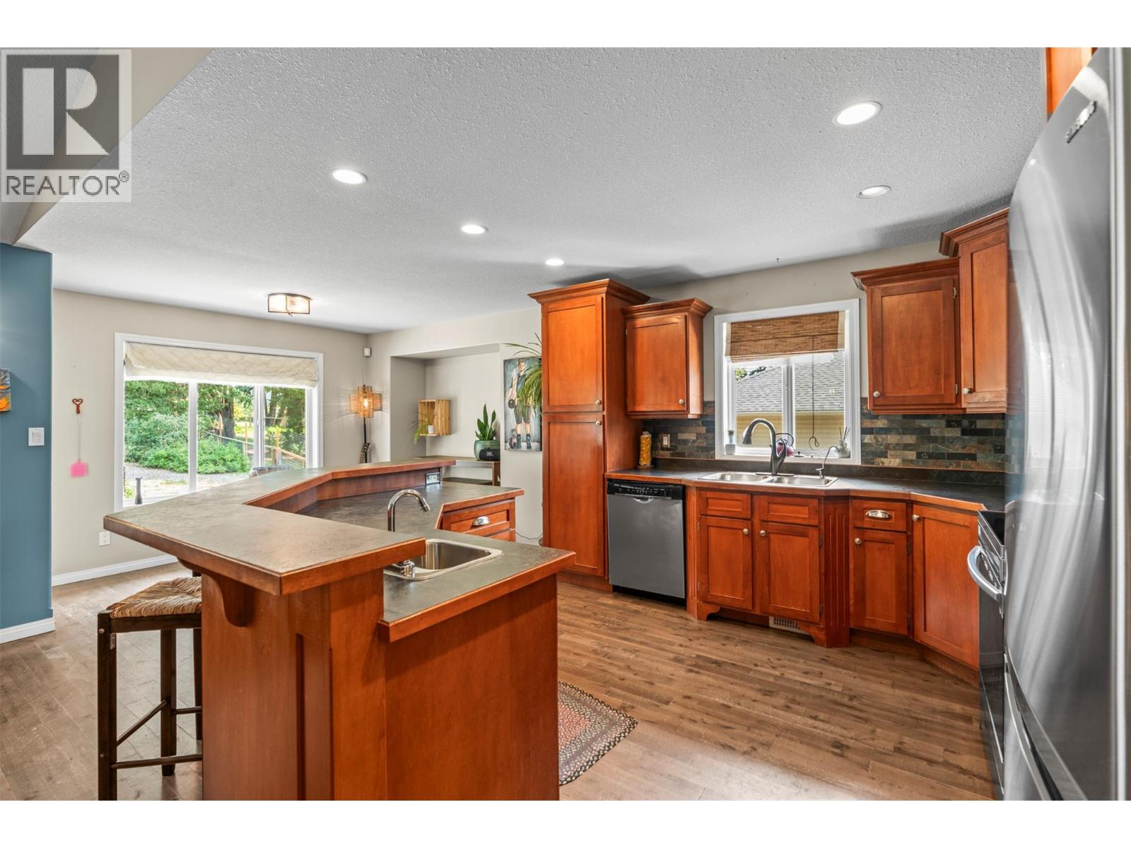 2907 Gyp Road, Falkland, British Columbia  V0E 1W0 - Photo 13 - 10373520