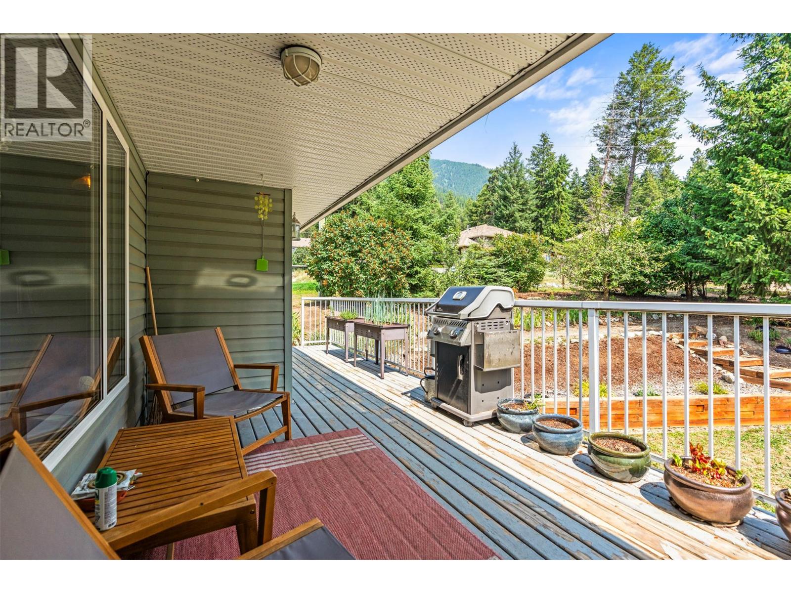 2907 Gyp Road, Falkland, British Columbia  V0E 1W0 - Photo 19 - 10373520