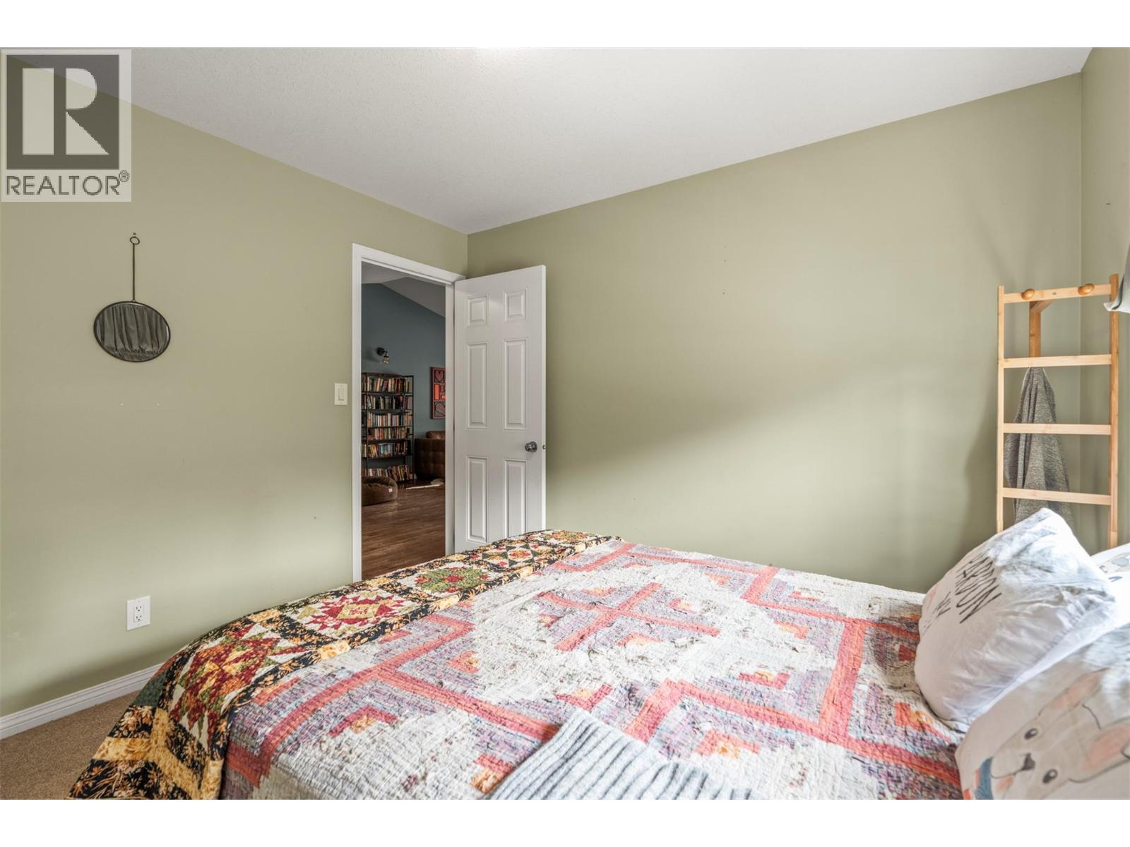 2907 Gyp Road, Falkland, British Columbia  V0E 1W0 - Photo 26 - 10373520