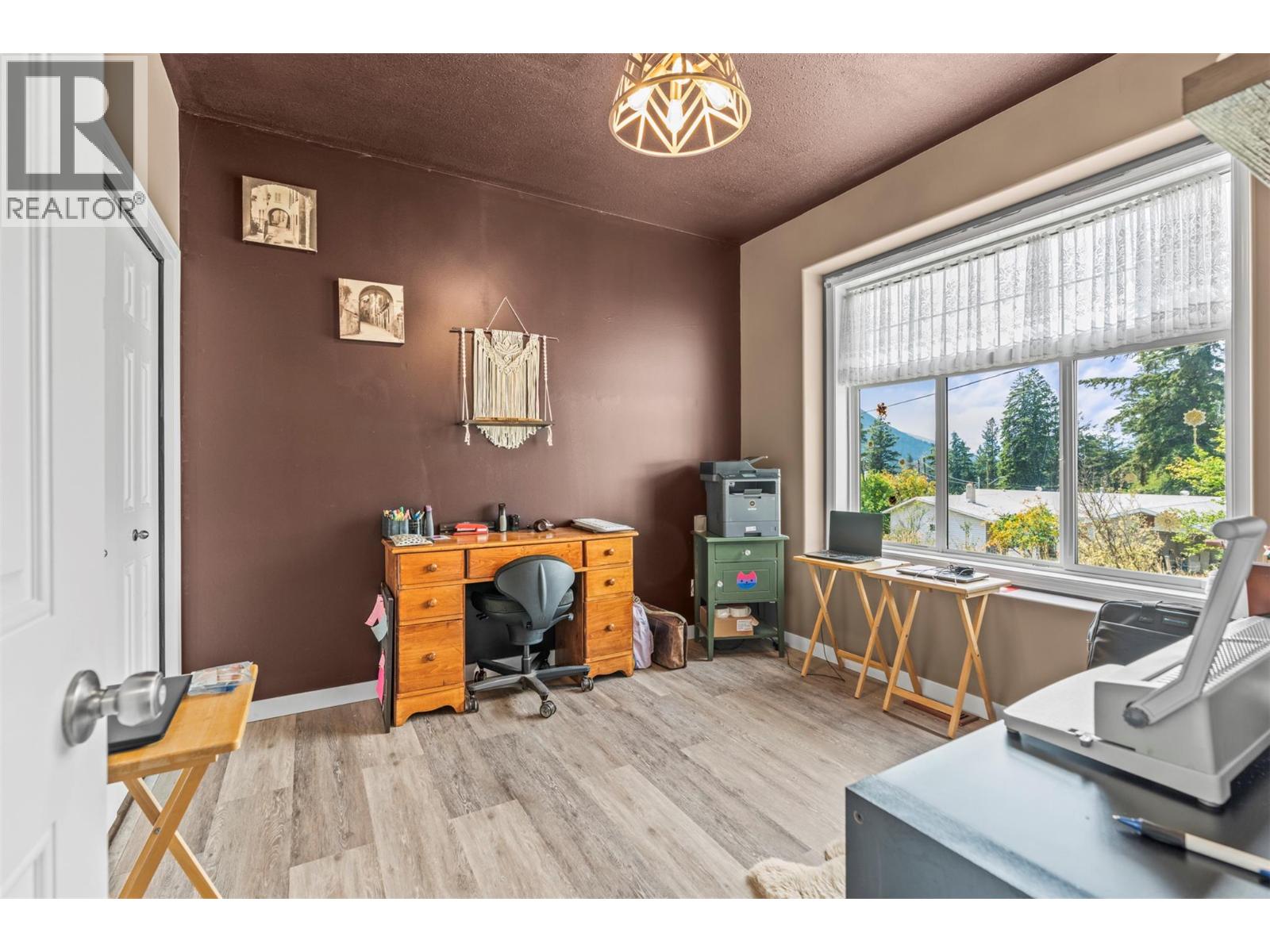2907 Gyp Road, Falkland, British Columbia  V0E 1W0 - Photo 31 - 10373520
