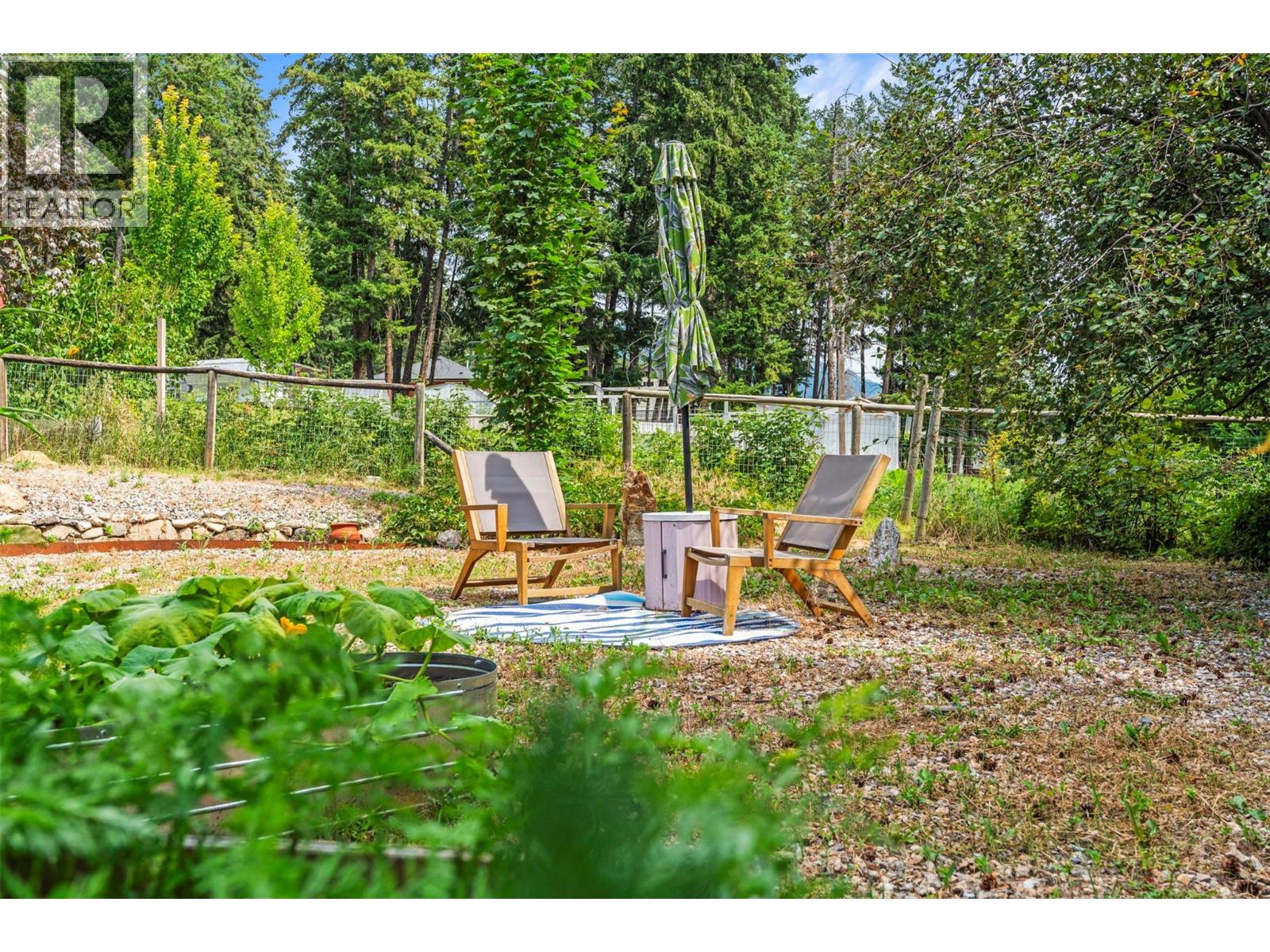 2907 Gyp Road, Falkland, British Columbia  V0E 1W0 - Photo 64 - 10373520