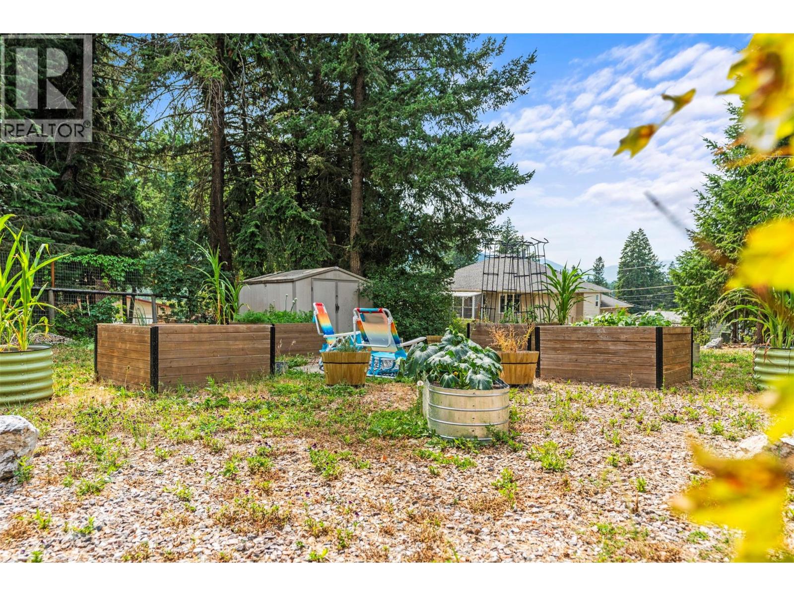 2907 Gyp Road, Falkland, British Columbia  V0E 1W0 - Photo 66 - 10373520