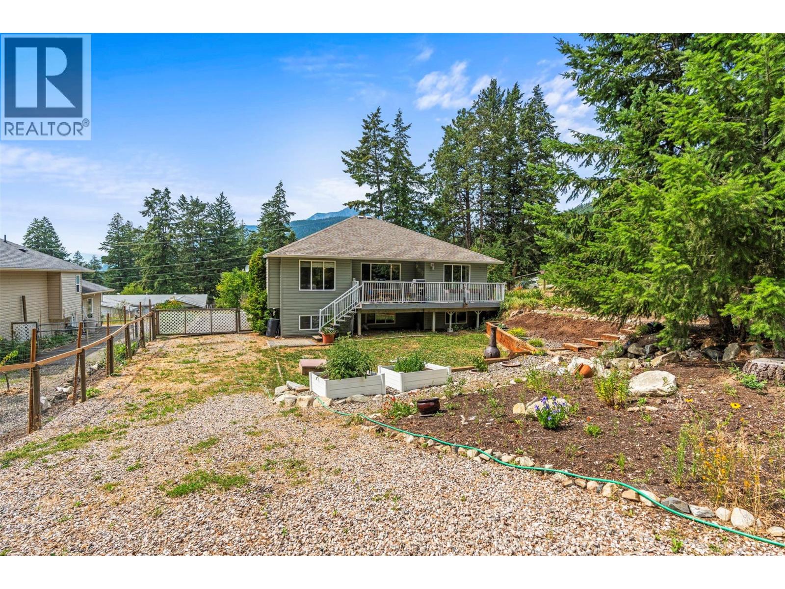 2907 Gyp Road, Falkland, British Columbia  V0E 1W0 - Photo 67 - 10373520