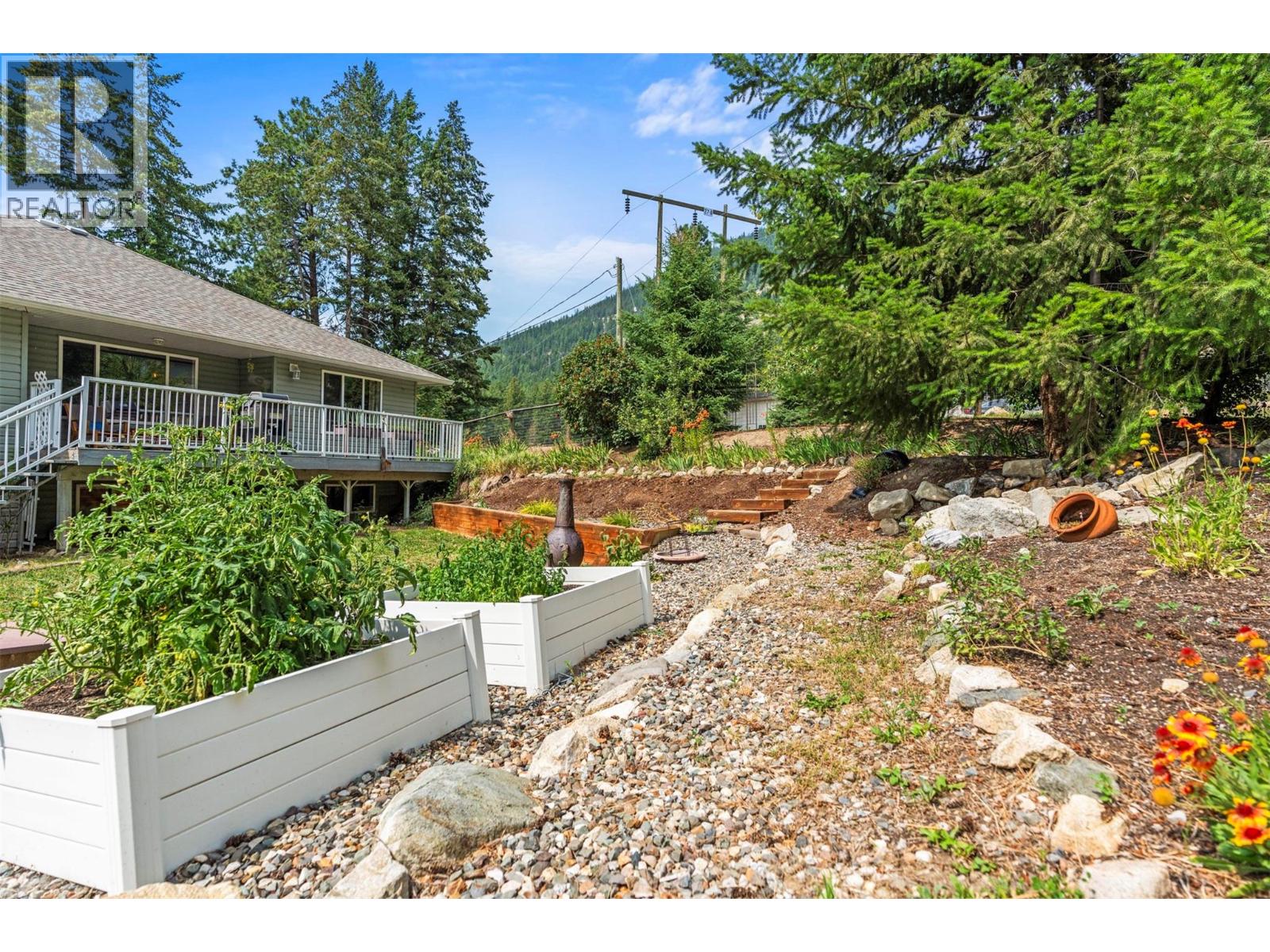 2907 Gyp Road, Falkland, British Columbia  V0E 1W0 - Photo 72 - 10373520