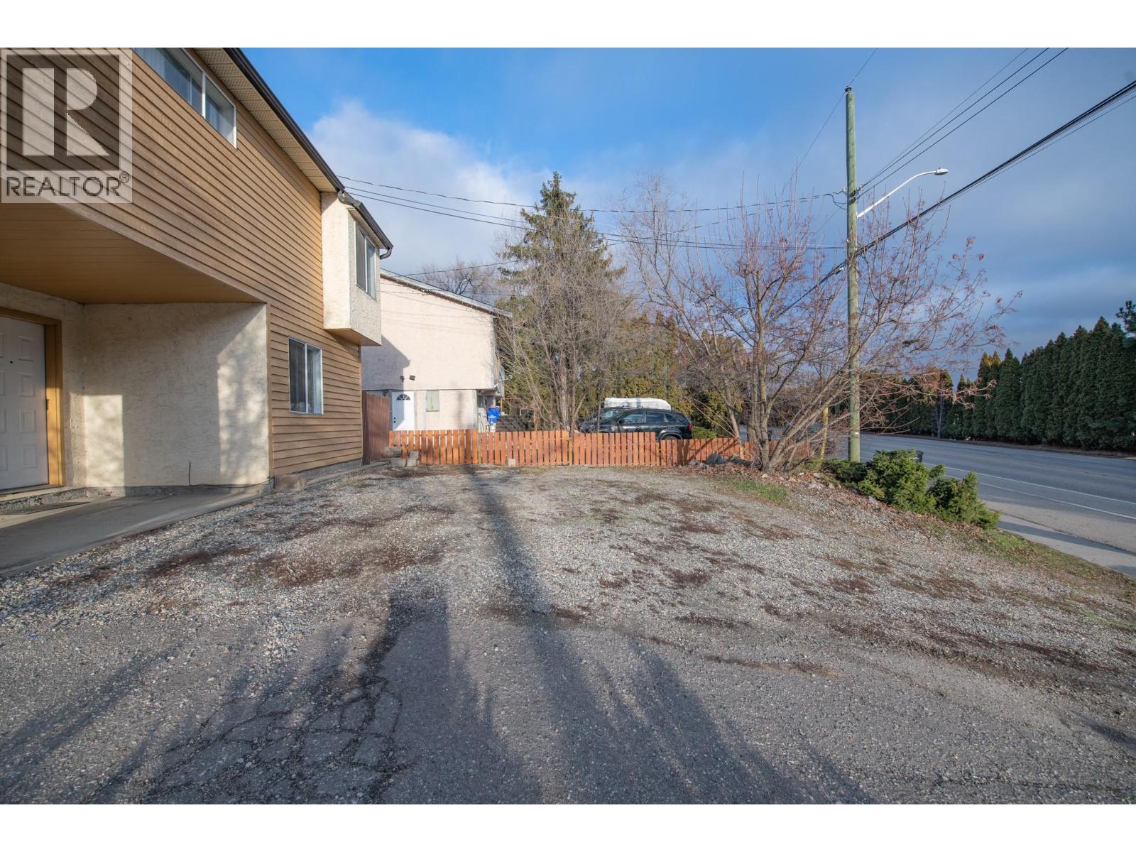5121 27 Avenue, Vernon, British Columbia  v1t 6l2 - Photo 2 - 10373505