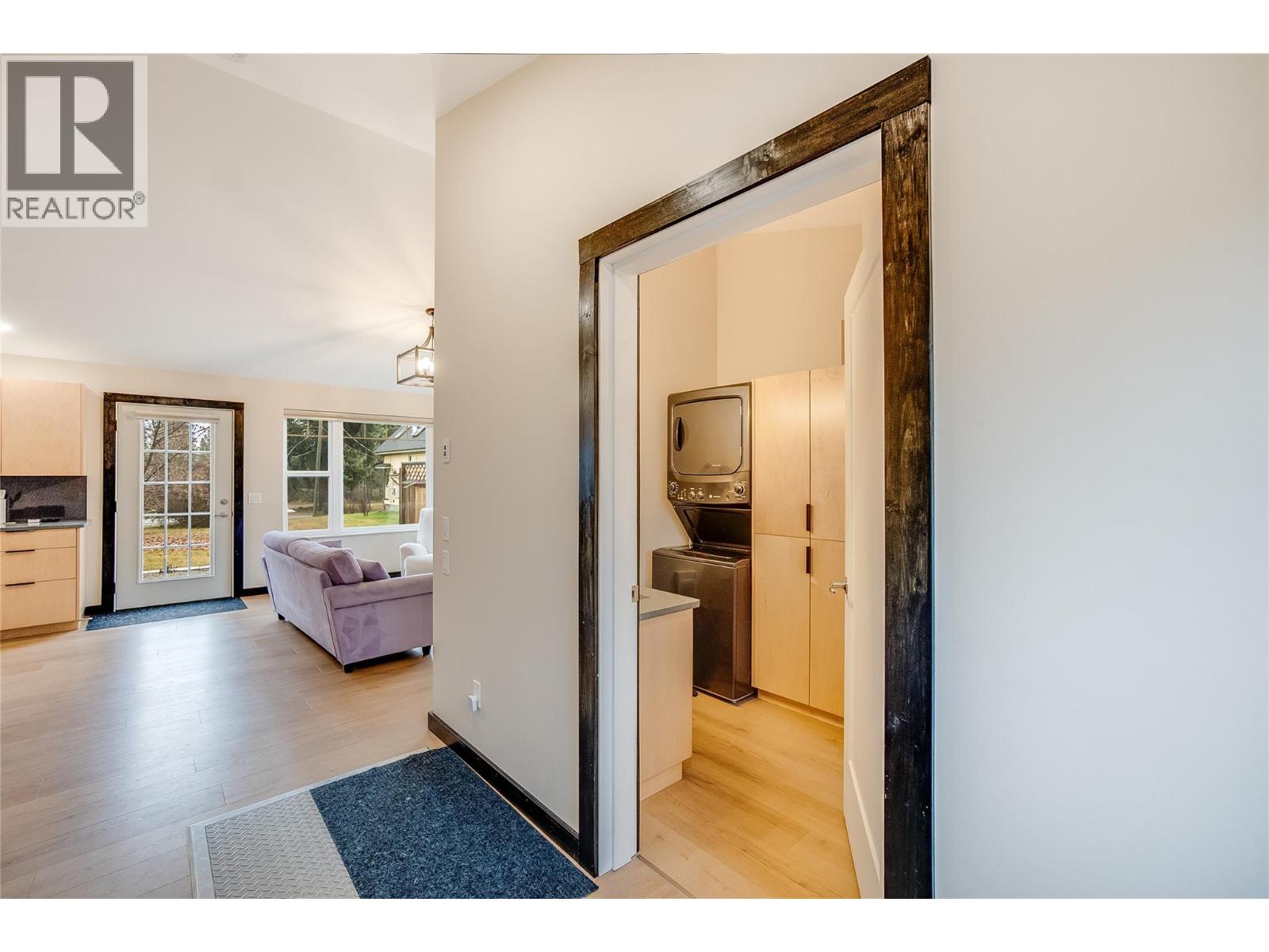 611 Union Street Unit# 1, New Denver, British Columbia  V0G 1S0 - Photo 19 - 10373185
