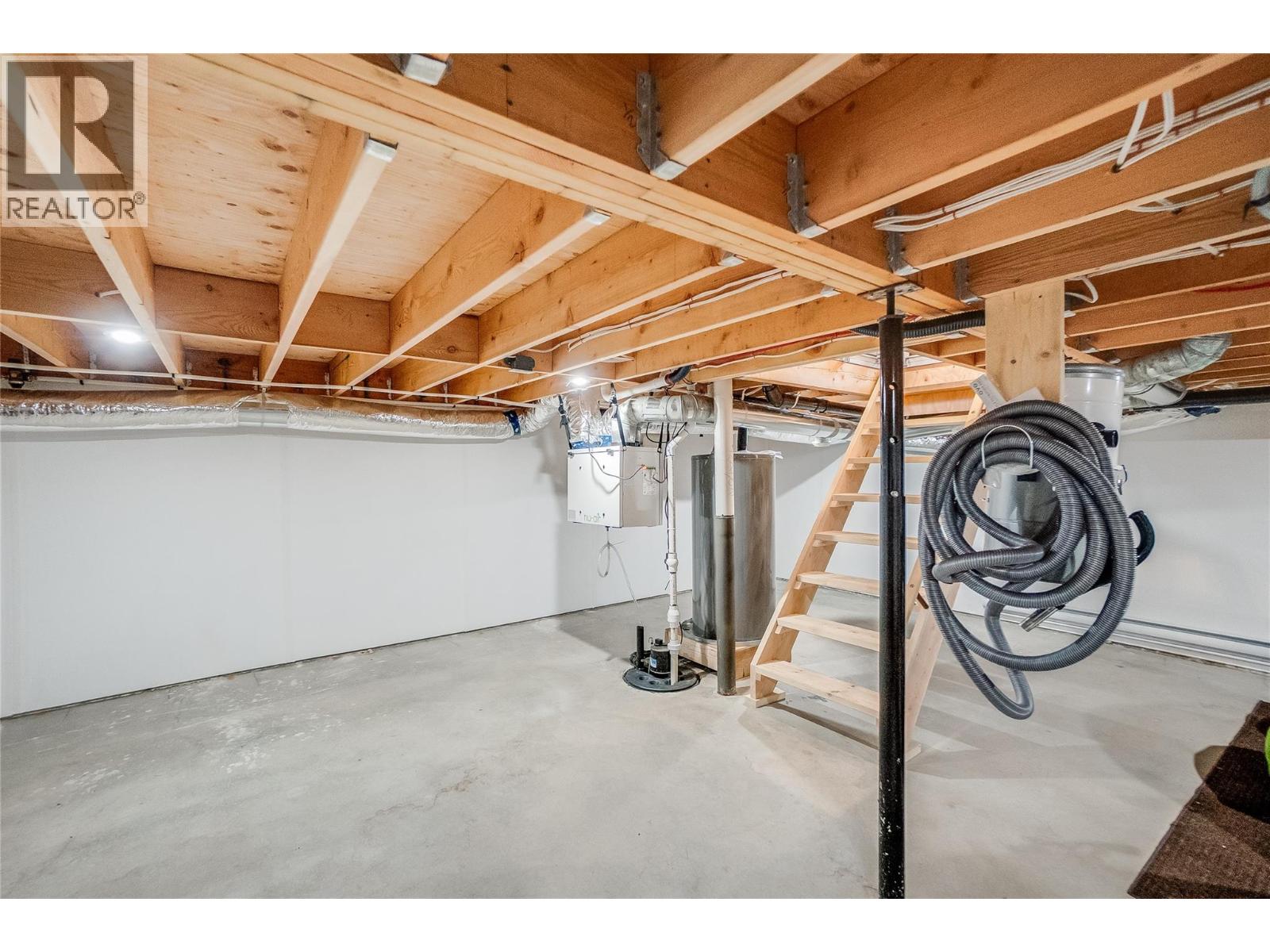 611 Union Street Unit# 1, New Denver, British Columbia  V0G 1S0 - Photo 26 - 10373185
