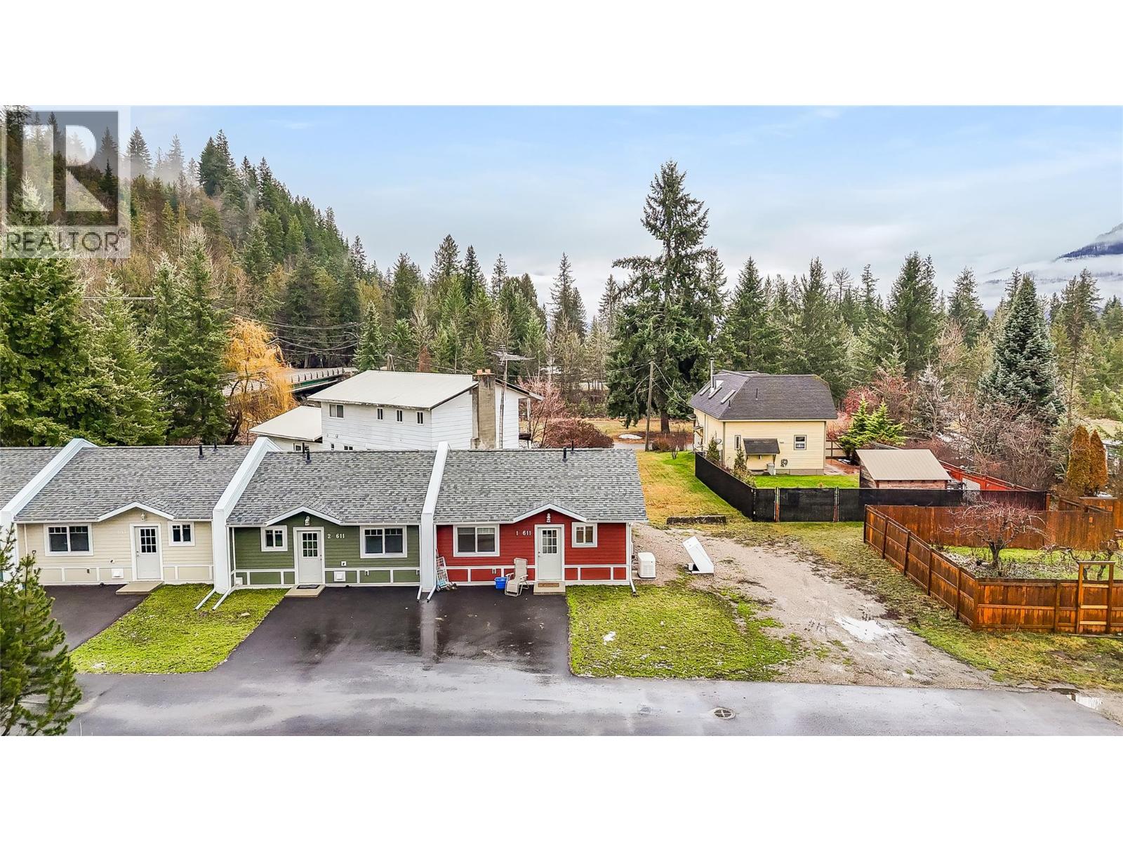 611 Union Street Unit# 1, New Denver, British Columbia  V0G 1S0 - Photo 32 - 10373185