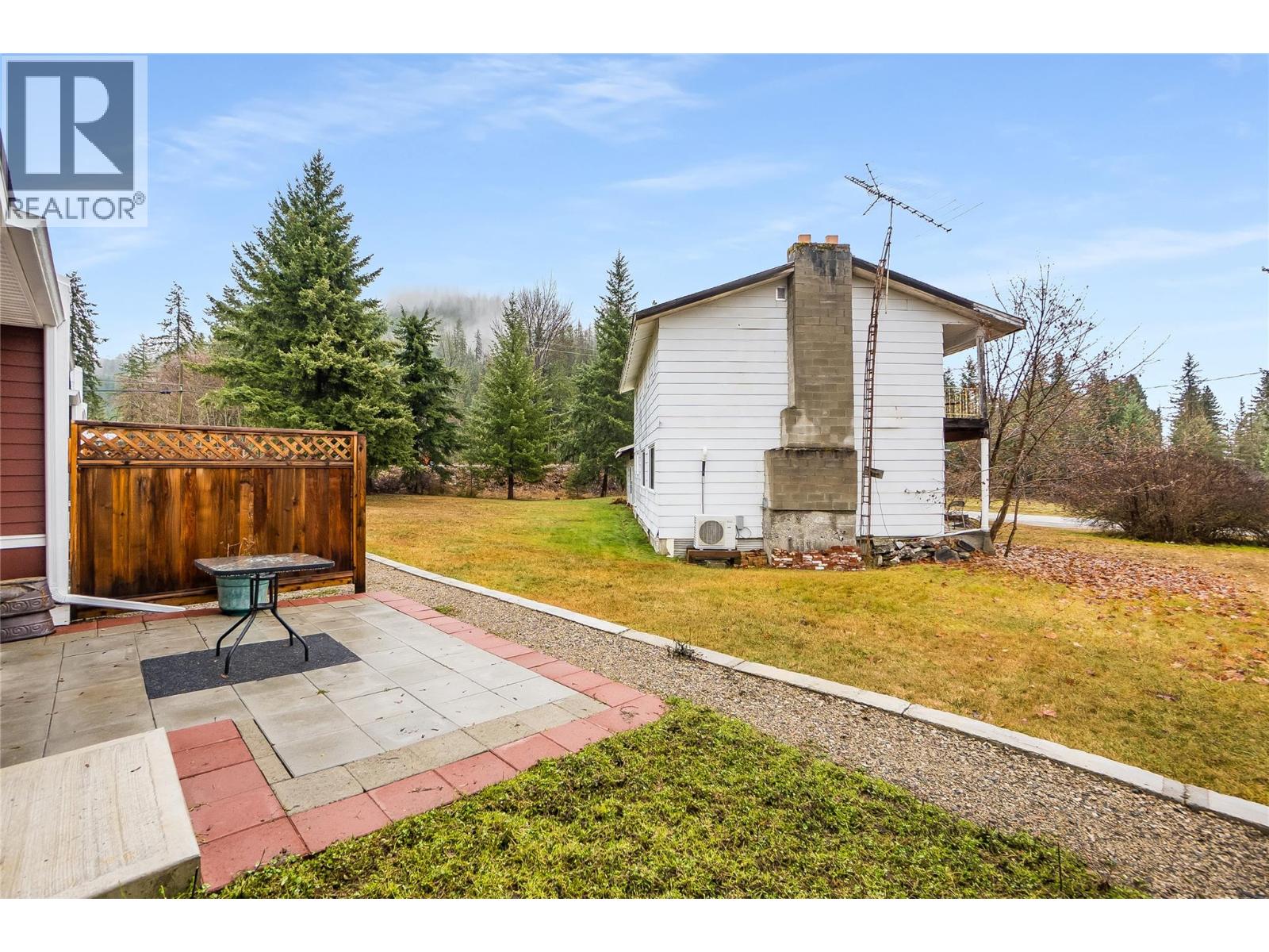 611 Union Street Unit# 1, New Denver, British Columbia  V0G 1S0 - Photo 38 - 10373185