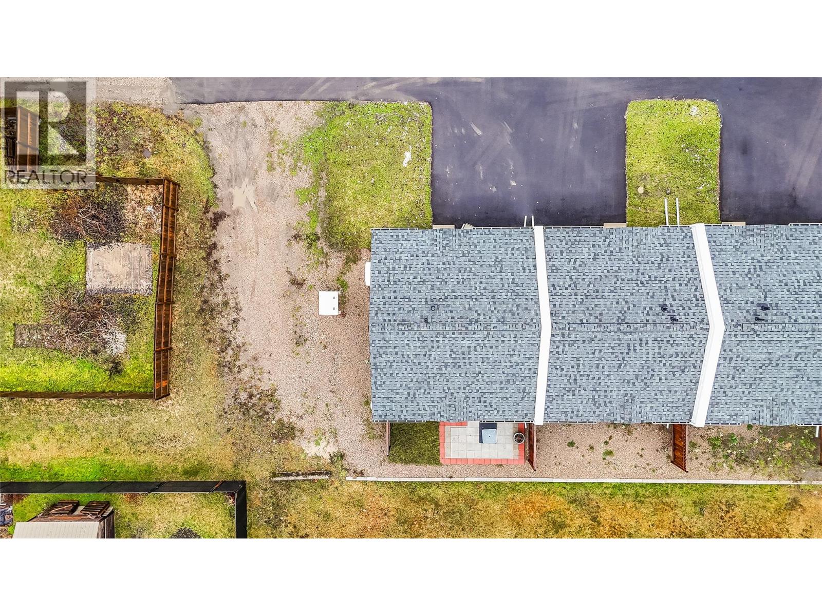 611 Union Street Unit# 1, New Denver, British Columbia  V0G 1S0 - Photo 5 - 10373185