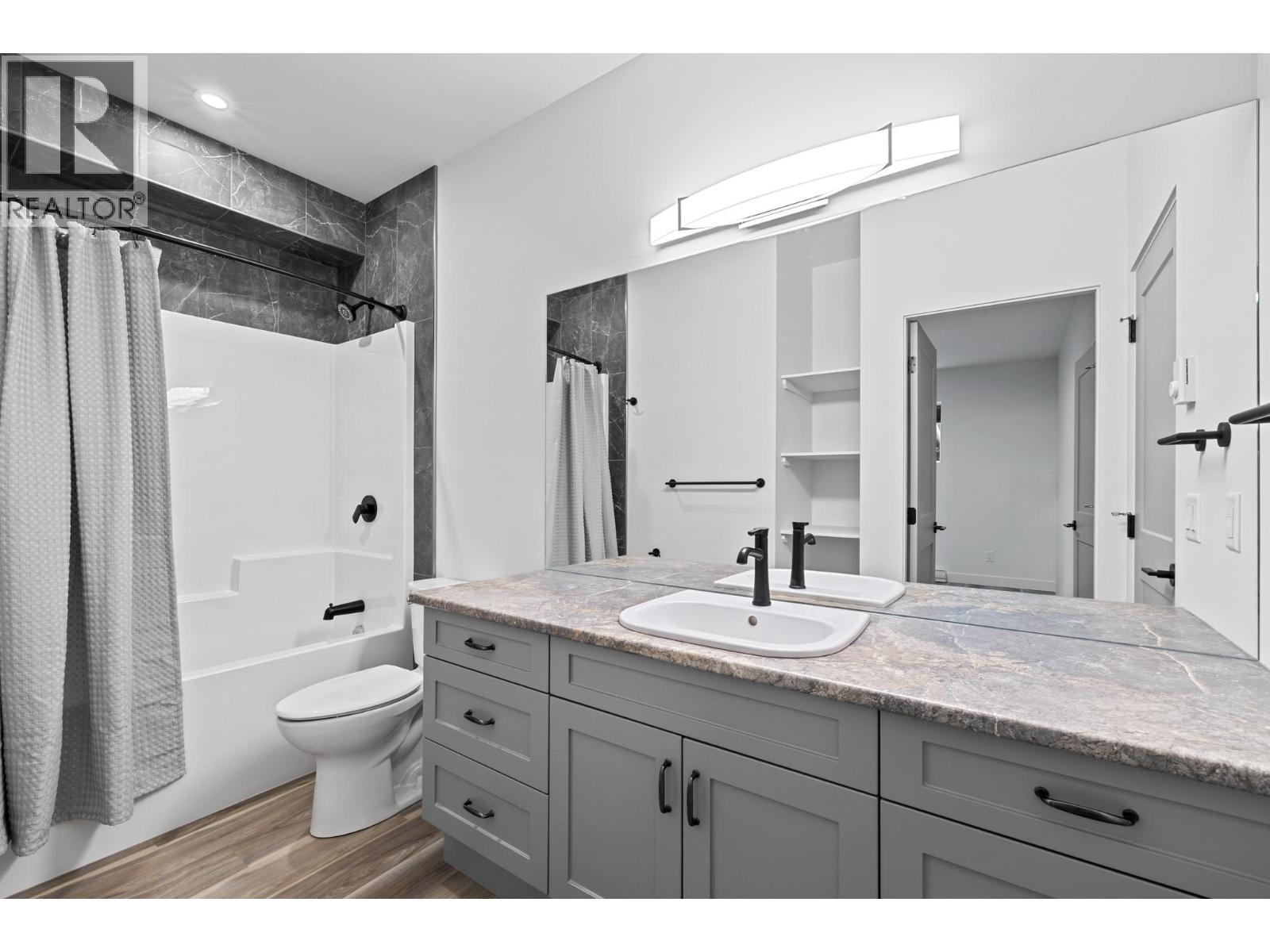 712 Lake Court, West Kelowna, British Columbia  V1Z 0A3 - Photo 40 - 10372514