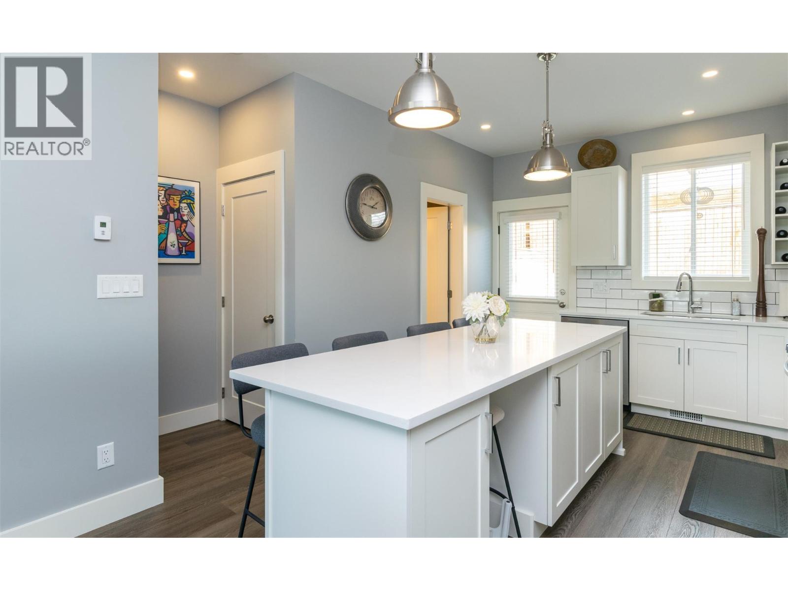 1910 11 Avenue Ne Unit# 14, Salmon Arm, British Columbia  V1E 2V5 - Photo 5 - 10373469