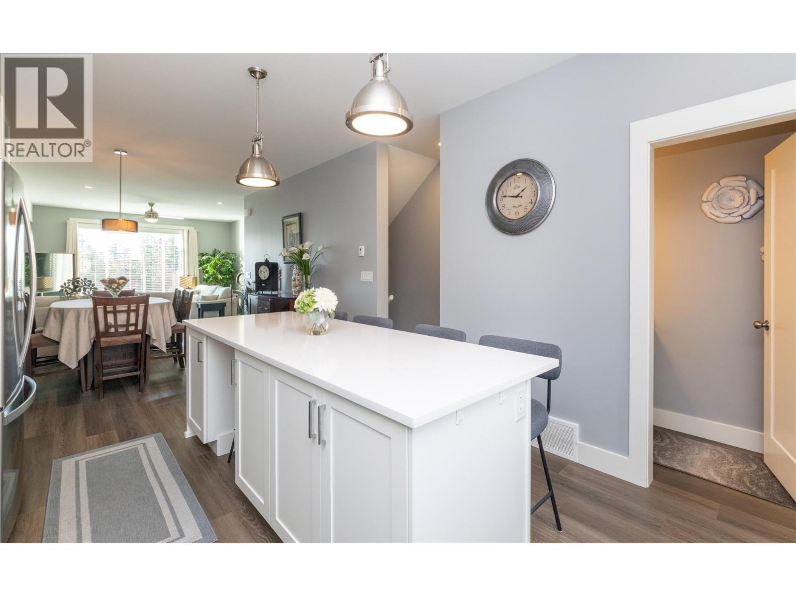 1910 11 Avenue Ne Unit# 14, Salmon Arm, British Columbia  V1E 2V5 - Photo 6 - 10373469