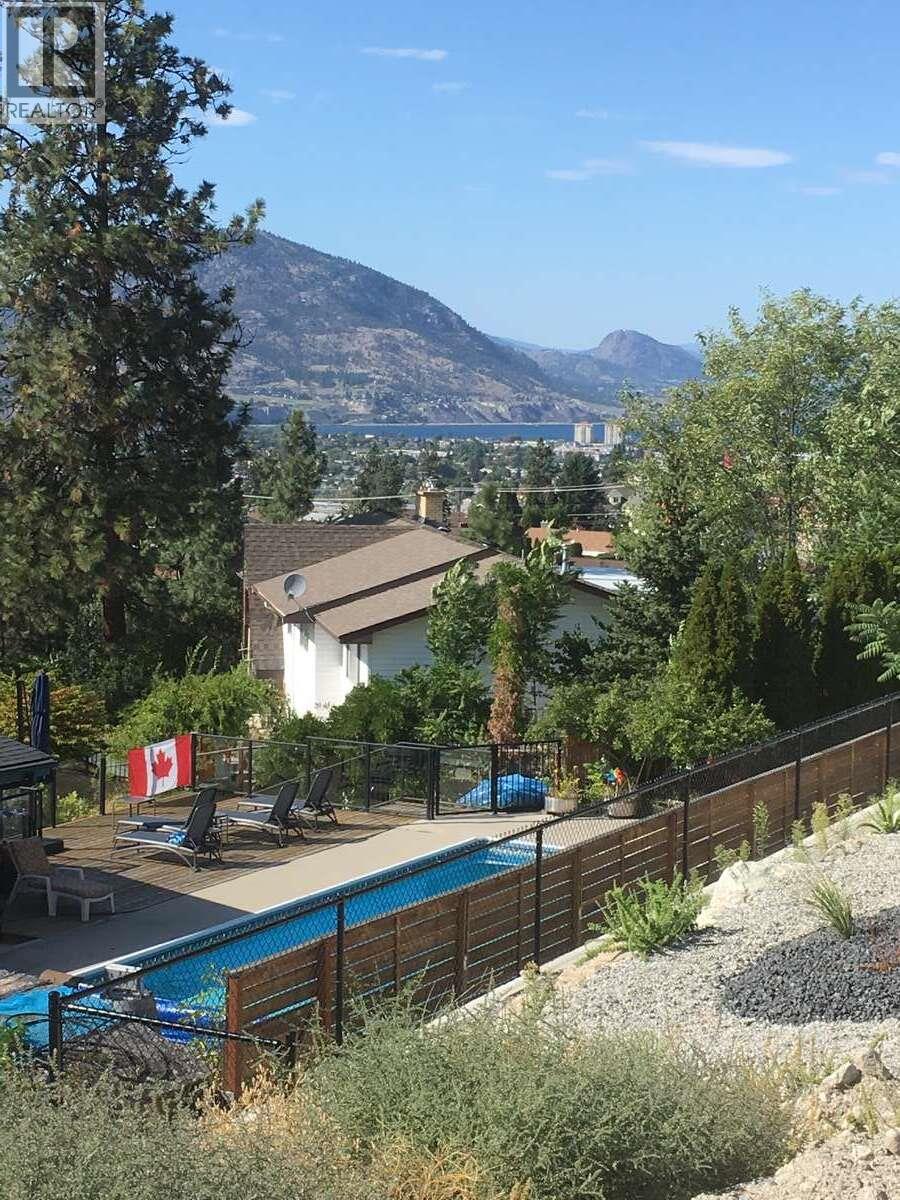 151 Timberstone Place, Penticton, British Columbia  V2A 0B5 - Photo 7 - 10373747
