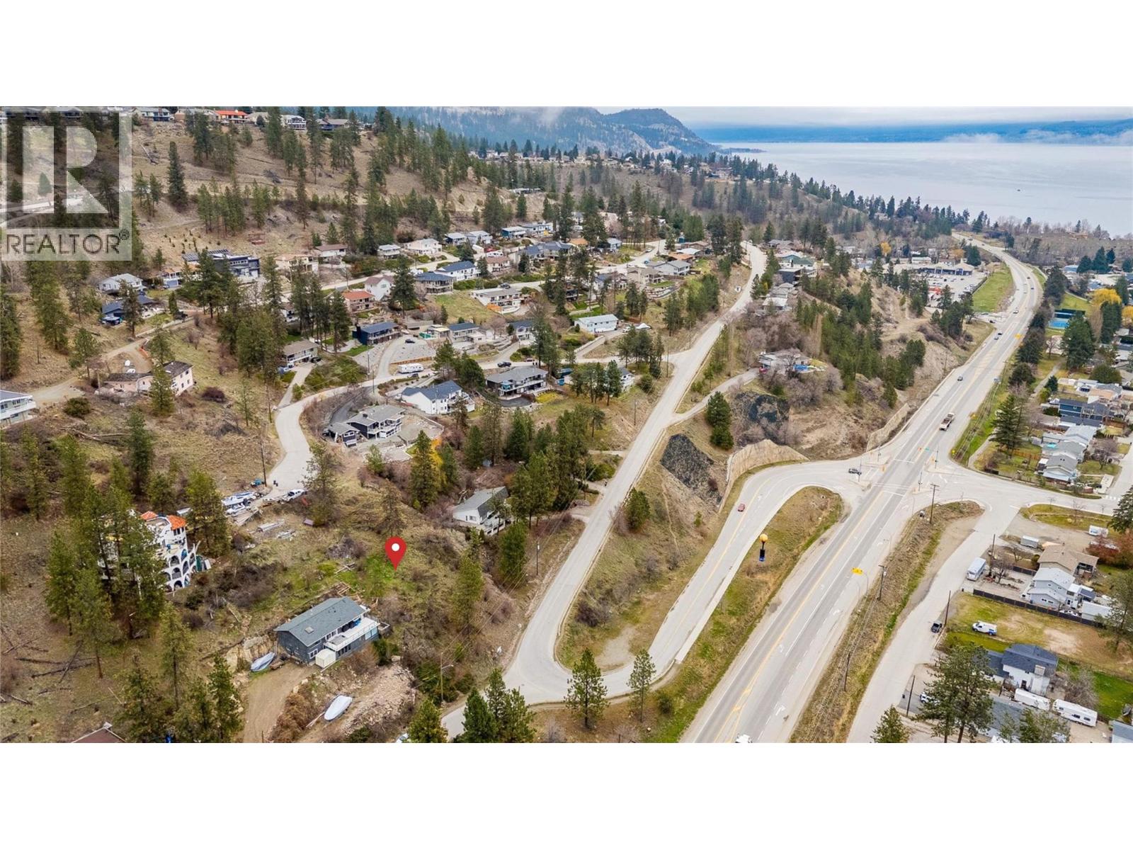 4290 1st Avenue, Peachland, British Columbia  V0H 1X5 - Photo 2 - 10373731