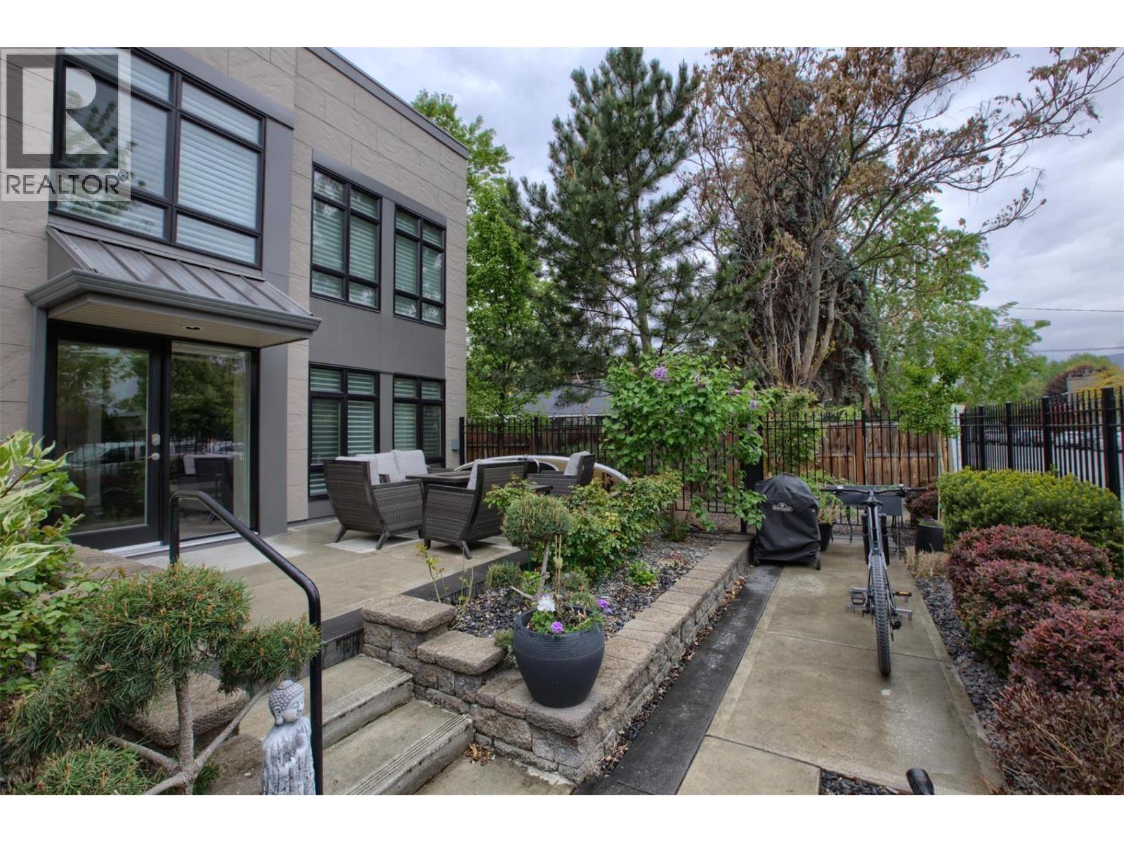 457 West Avenue Unit# 108, Kelowna, British Columbia  V1Y 6J6 - Photo 3 - 10372397