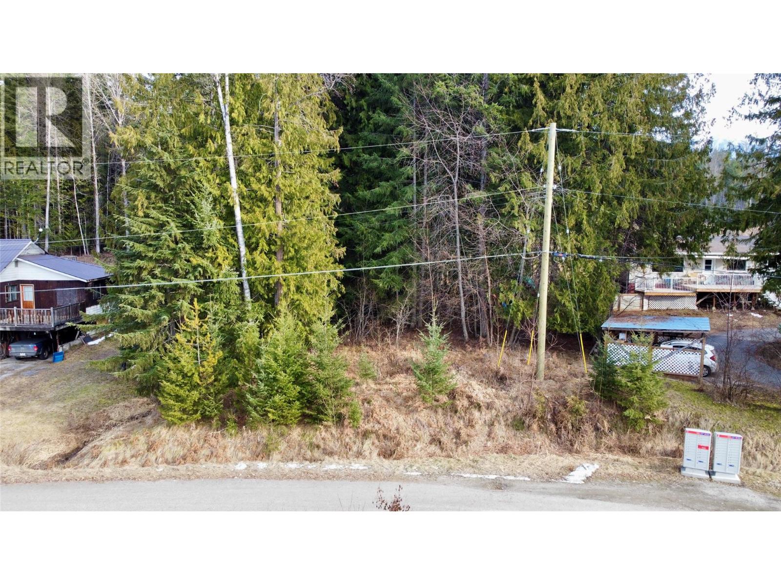 262 Glenacres Road, nakusp, British Columbia
