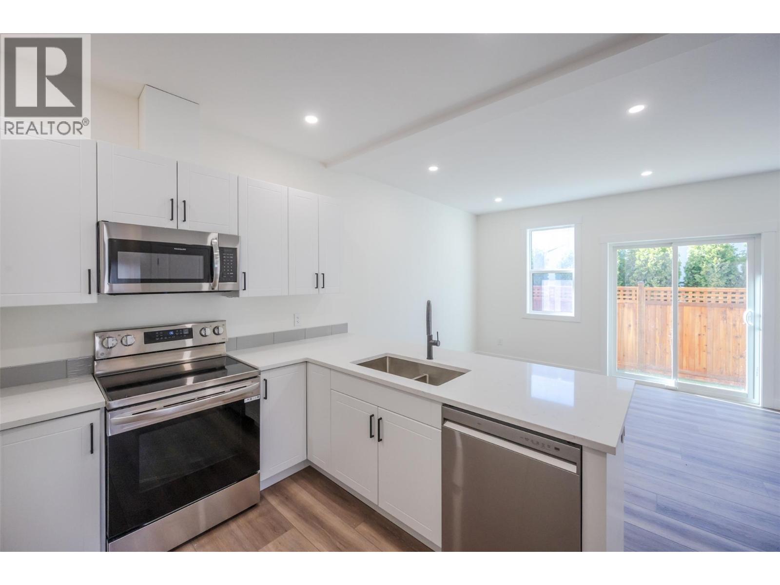 11612 Victoria Road S Unit# 101, Summerland, British Columbia  V0H 1Z2 - Photo 14 - 10373745