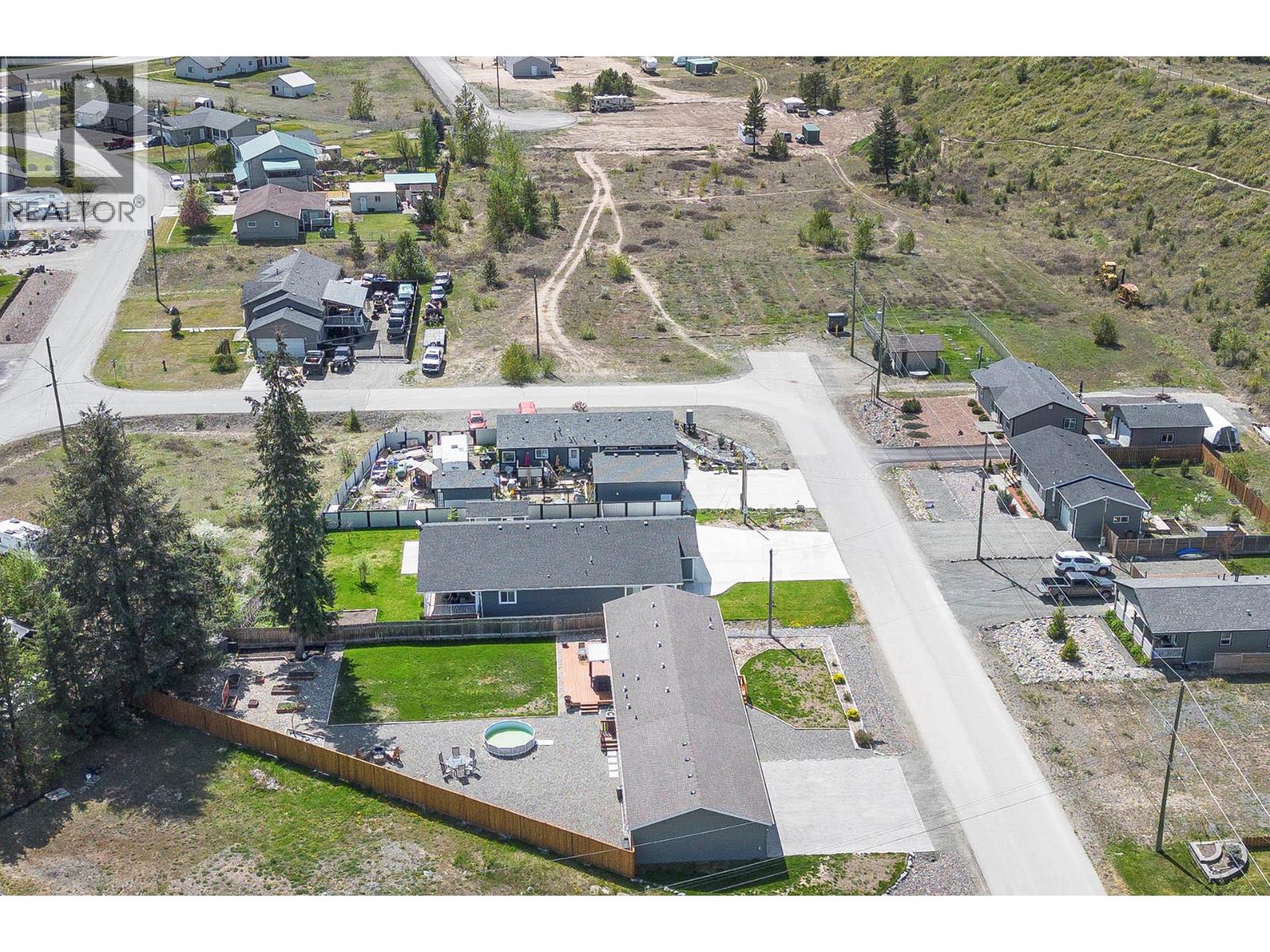 440 Siska Drive, Barriere, British Columbia  V0E 1E0 - Photo 37 - 10373525