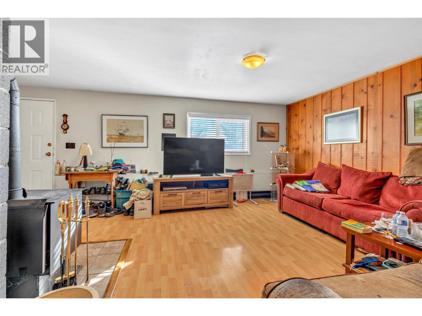 822 Belfort Road, Princeton, British Columbia  V0X 1W0 - Photo 7 - 10373432