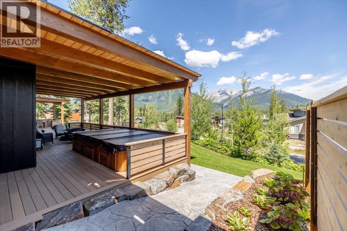 16 Morrissey Court, Fernie, British Columbia  V0B 1M4 - Photo 70 - 10373780