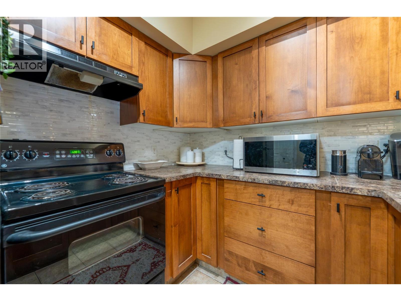 3178 Via Centrale Unit# 2201, Kelowna, British Columbia  V1V 2T3 - Photo 4 - 10373714