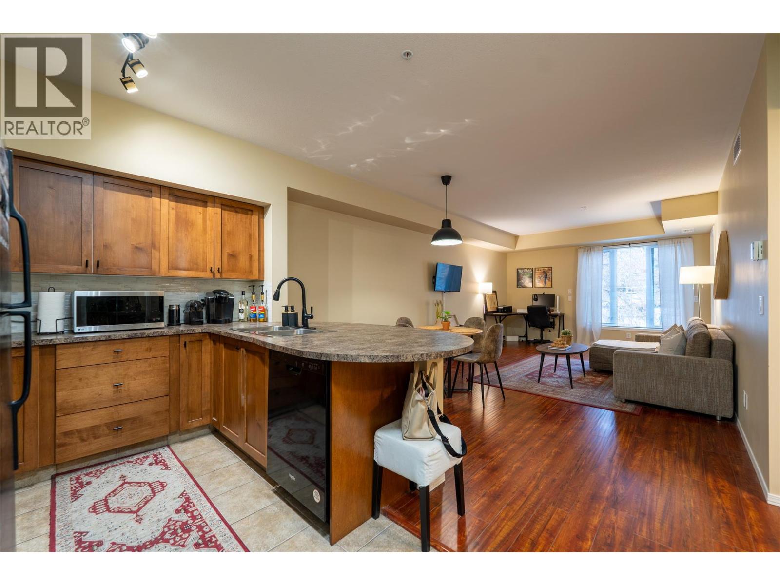 3178 Via Centrale Unit# 2201, Kelowna, British Columbia  V1V 2T3 - Photo 6 - 10373714