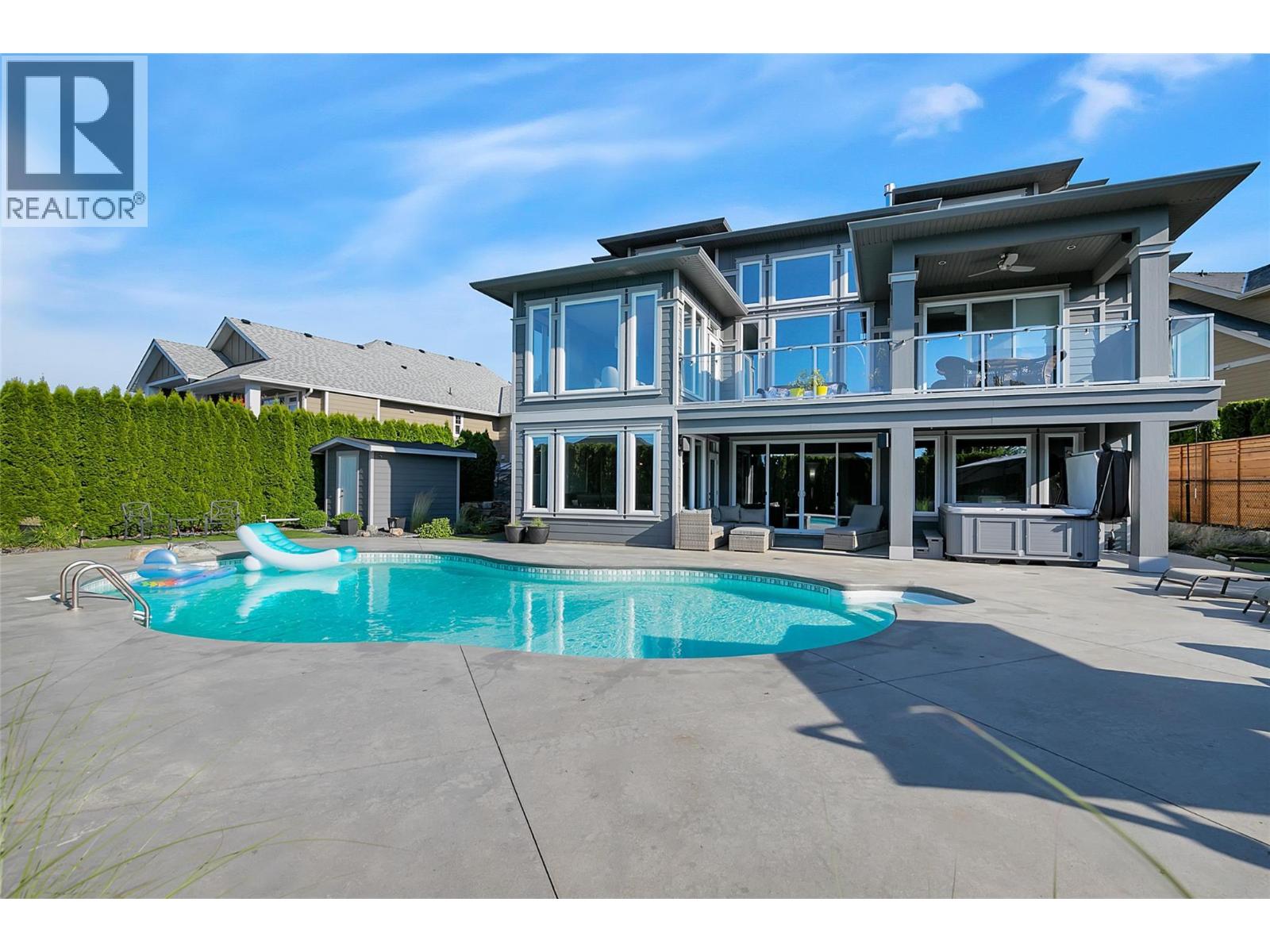 440 Audubon Court, Kelowna, British Columbia  V1W 5K3 - Photo 2 - 10373735