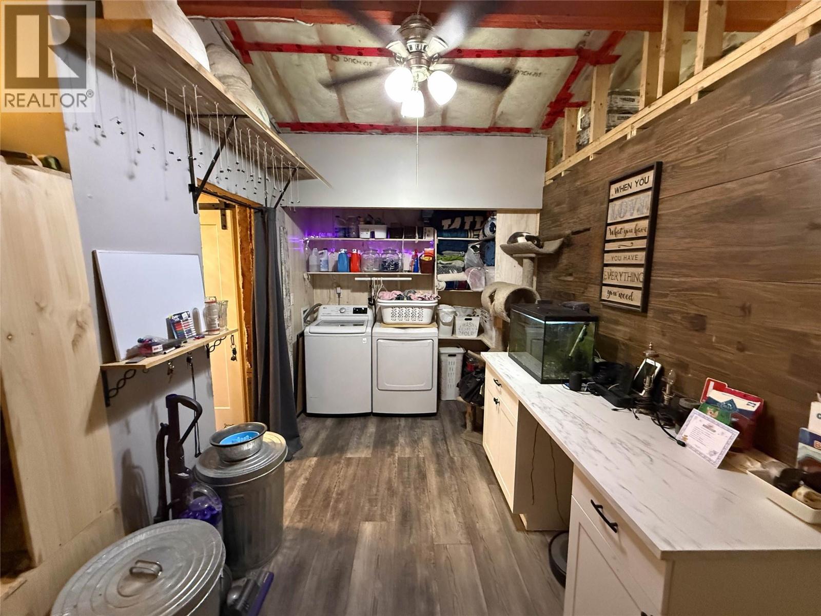 4114 51st Street, Canyon, British Columbia  V0B 1C1 - Photo 9 - 10373804