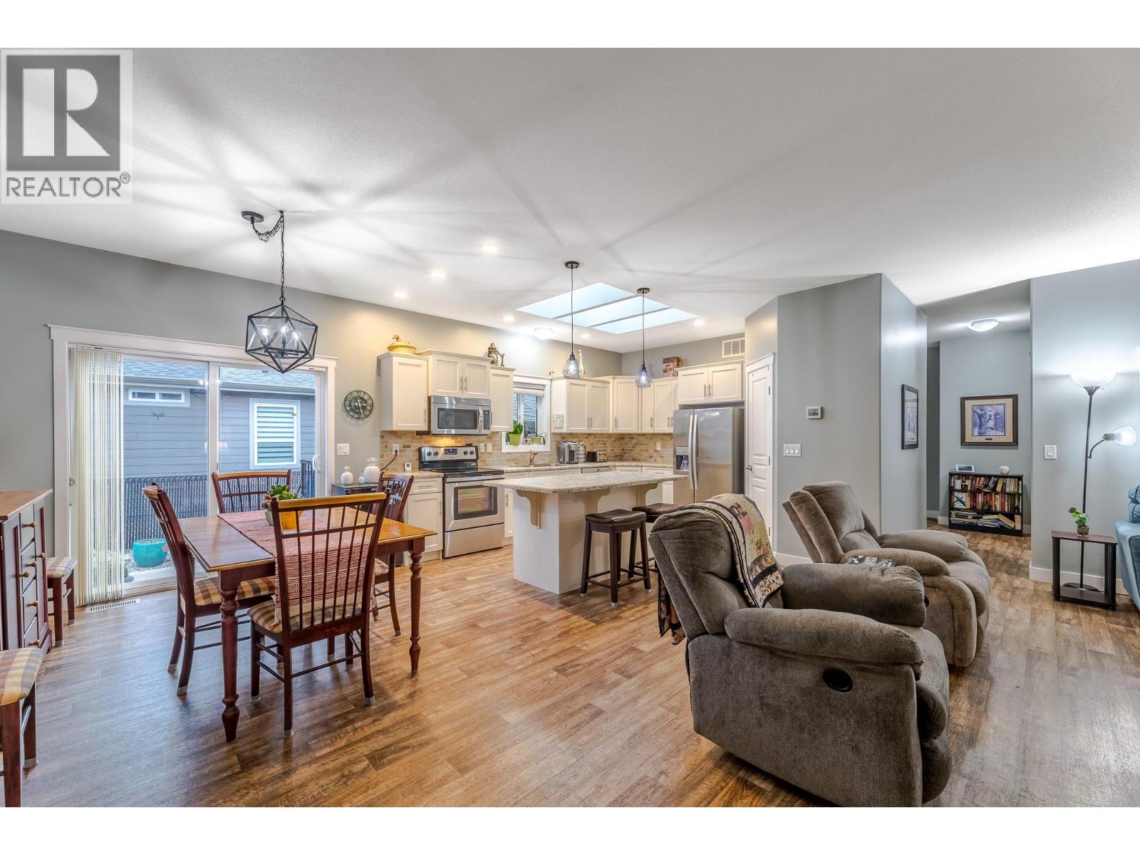 8300 Gallagher Lake Frontage Road Unit# 85, Oliver, British Columbia  V0H 1T2 - Photo 13 - 10373698