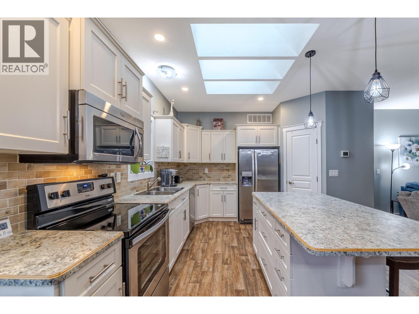 8300 Gallagher Lake Frontage Road Unit# 85, Oliver, British Columbia  V0H 1T2 - Photo 5 - 10373698