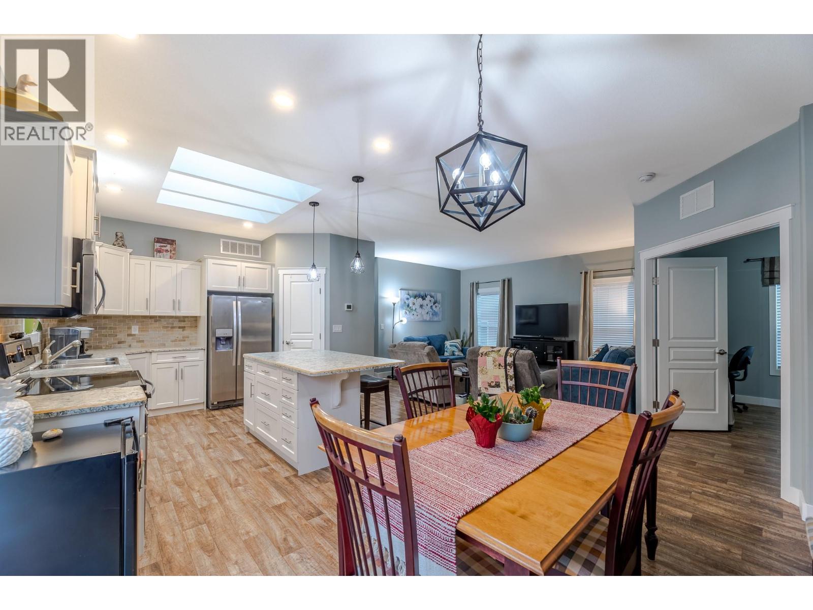 8300 Gallagher Lake Frontage Road Unit# 85, Oliver, British Columbia  V0H 1T2 - Photo 8 - 10373698