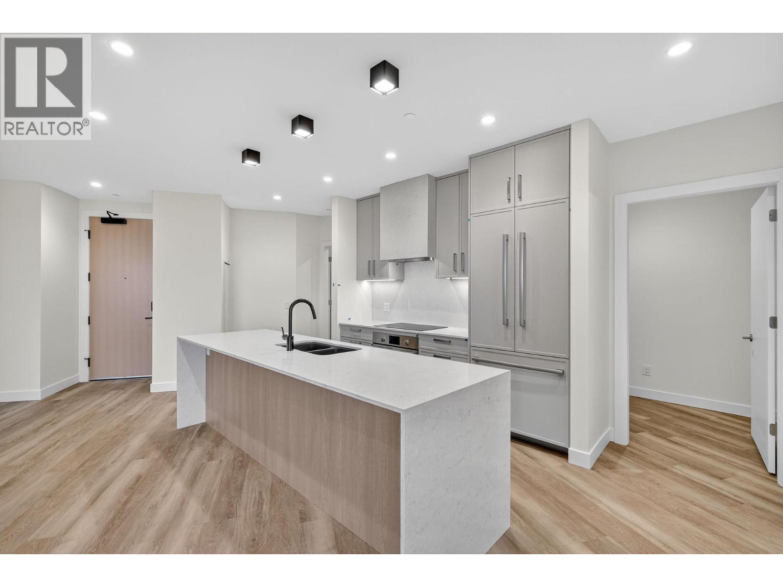 3340 Lakeshore Road Unit# 1006, Kelowna, British Columbia  V1W 3S9 - Photo 8 - 10373136