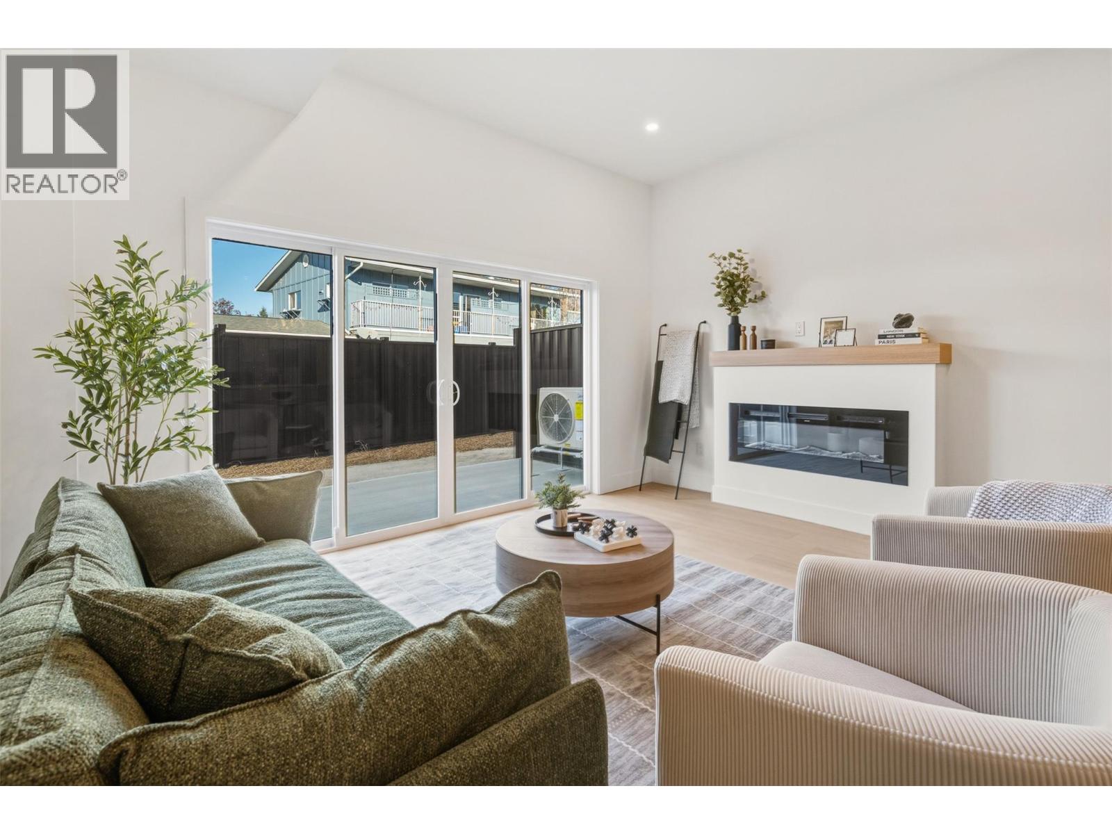 194 Maple Place Unit# 2, Oliver, British Columbia  V0H 1T9 - Photo 19 - 10373385