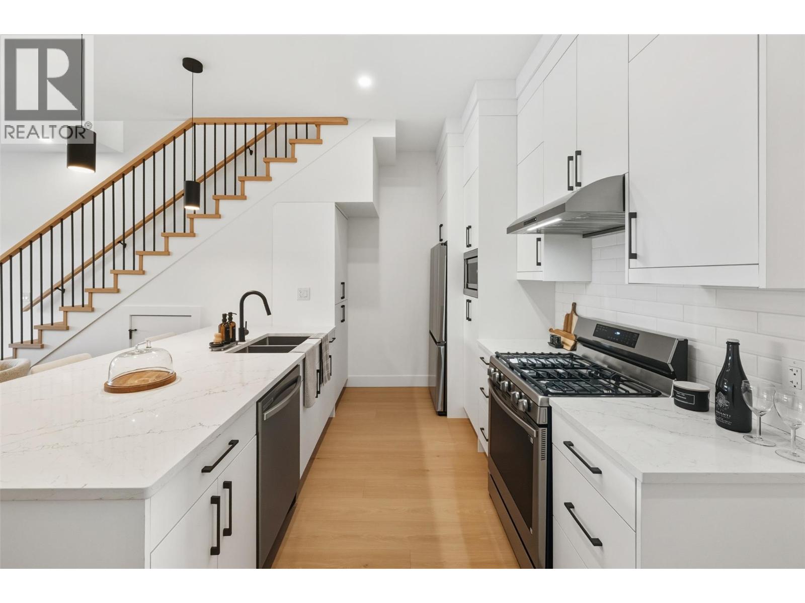 194 Maple Place Unit# 2, Oliver, British Columbia  V0H 1T9 - Photo 6 - 10373385