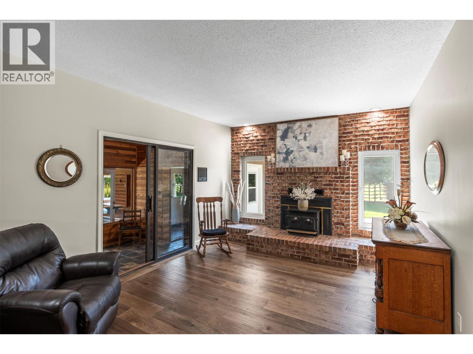 48 Waterside Road, Enderby, British Columbia  V4Y 4G5 - Photo 29 - 10373537