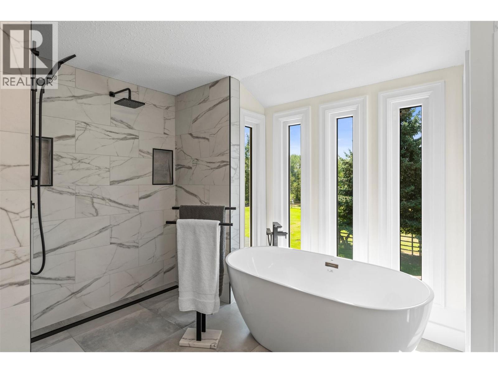 48 Waterside Road, Enderby, British Columbia  V4Y 4G5 - Photo 49 - 10373537