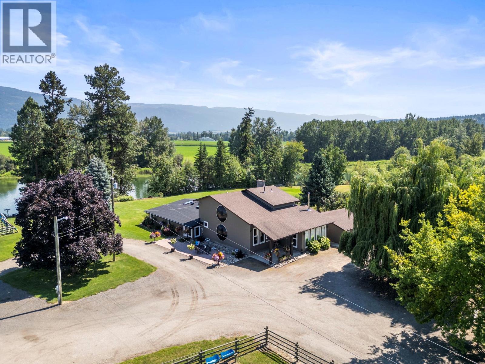 48 Waterside Road, Enderby, British Columbia  V4Y 4G5 - Photo 9 - 10373537