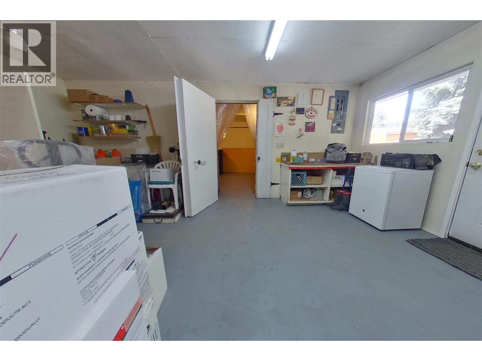 2813 3 Highway, Creston, British Columbia  V0B 1G1 - Photo 25 - 10372687