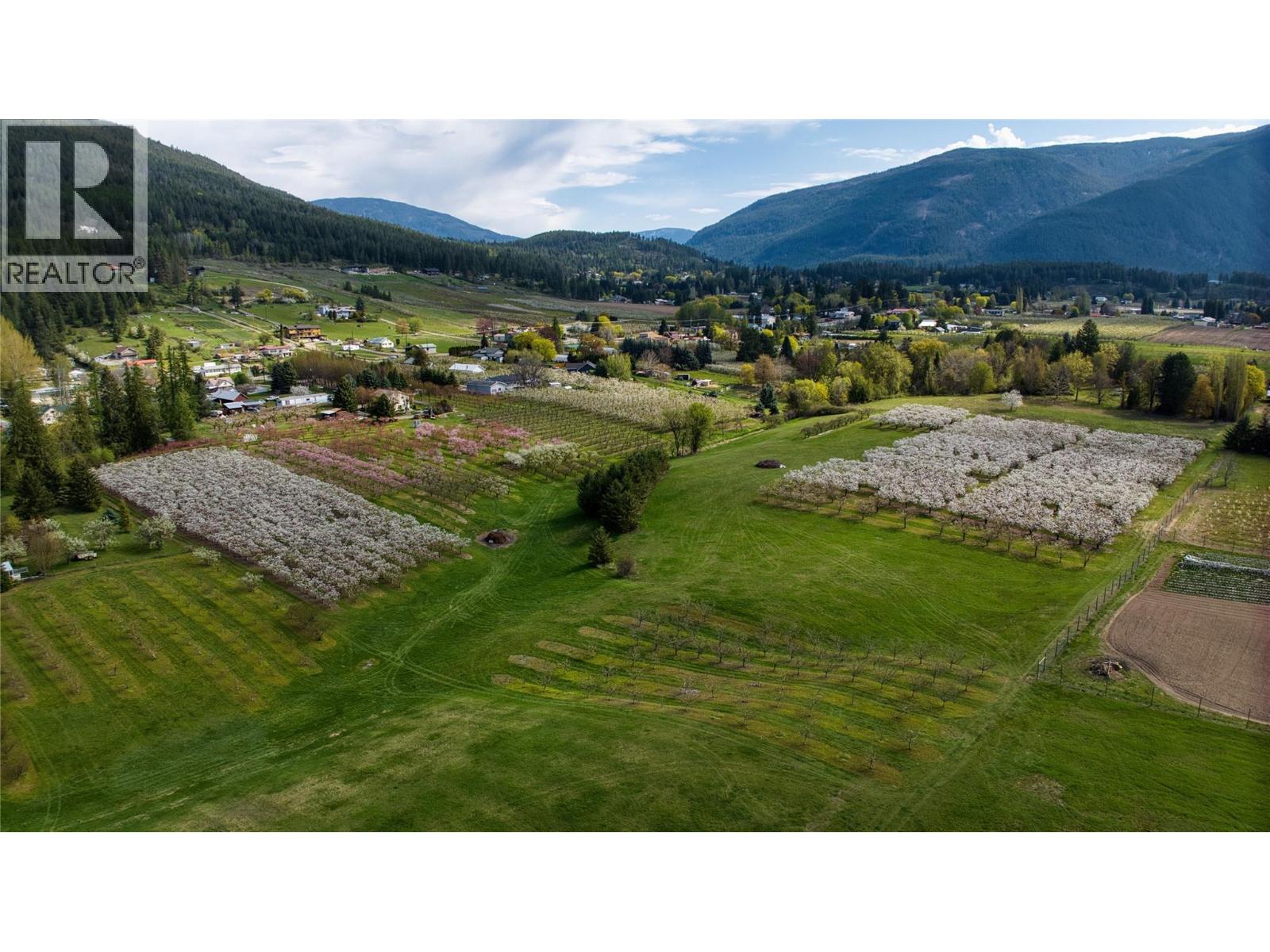 2813 3 Highway, Creston, British Columbia  V0B 1G1 - Photo 57 - 10372687