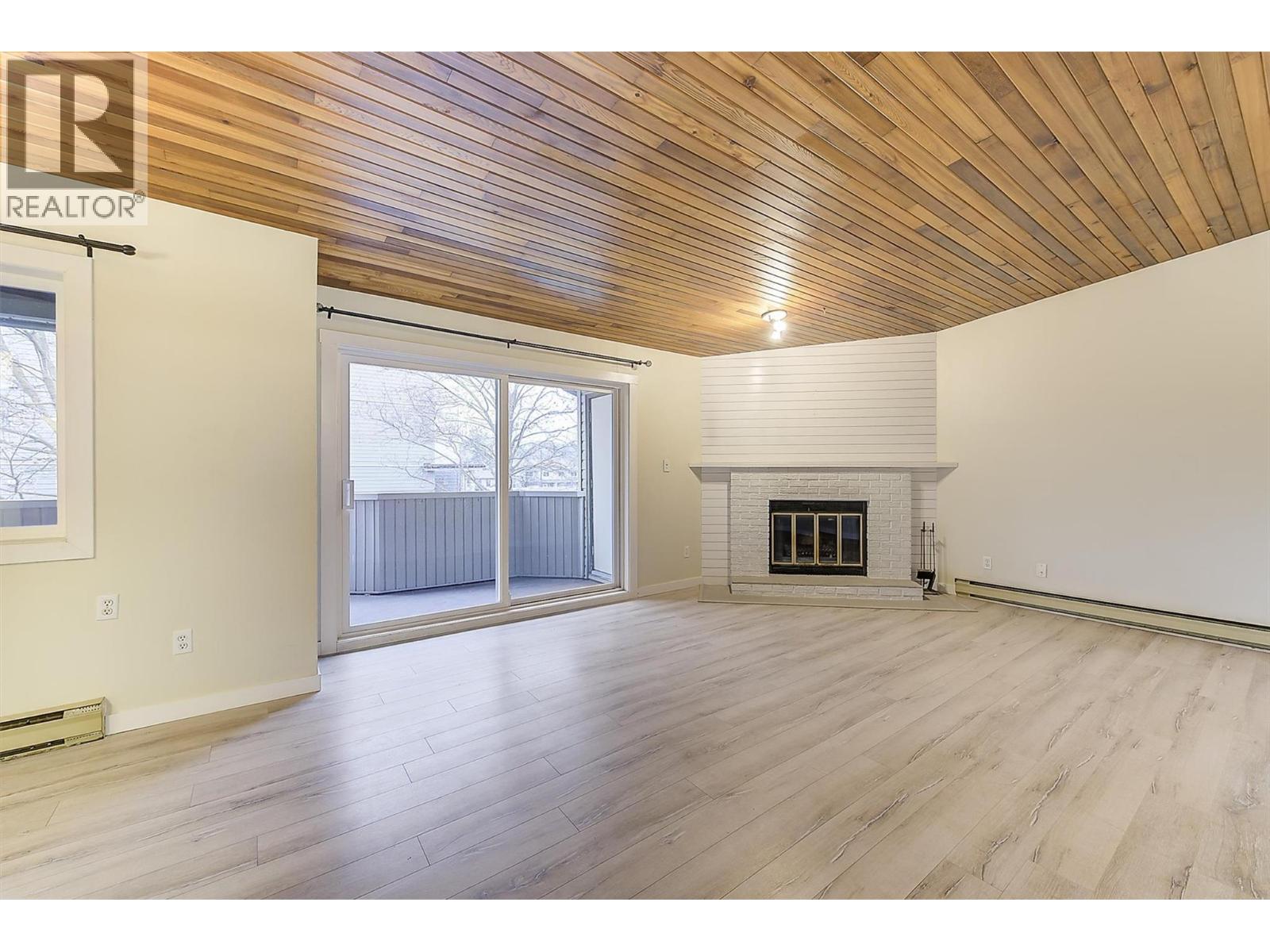 240 Mcintosh Road Unit# 209, Kelowna, British Columbia  V1X 2C4 - Photo 3 - 10373644