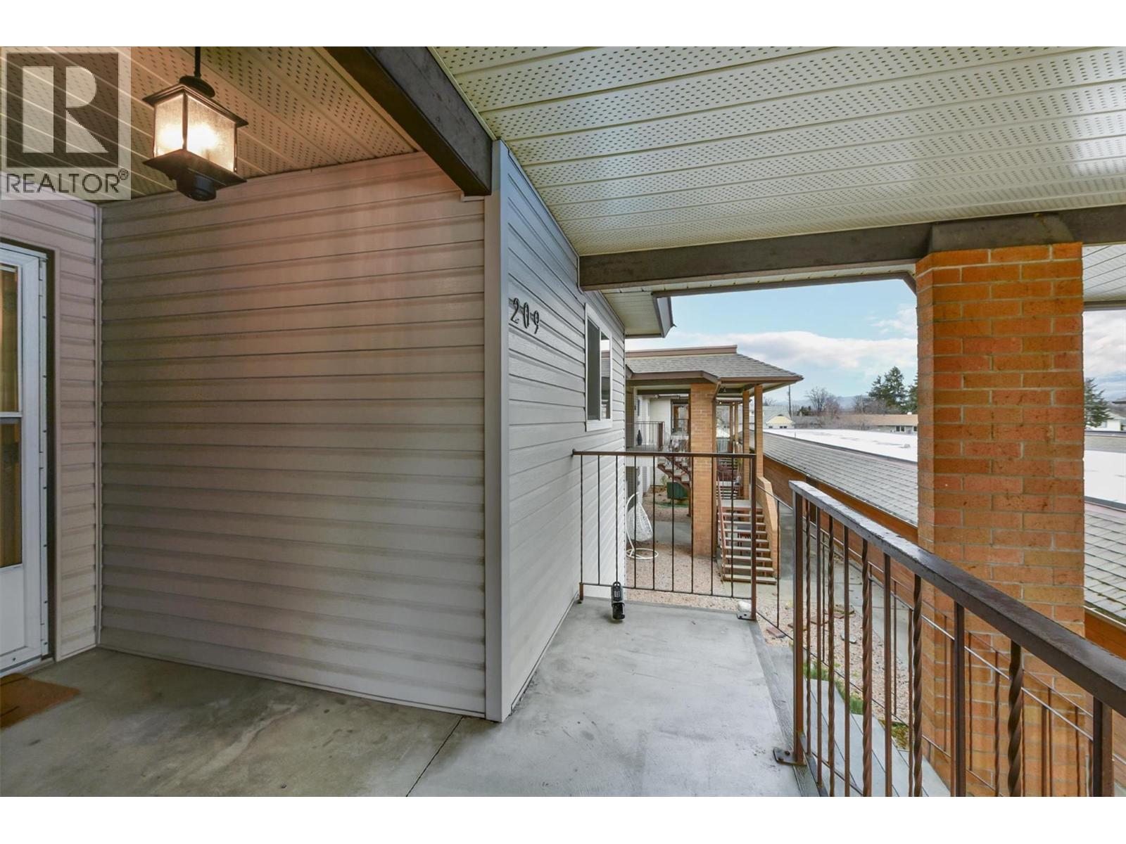 240 Mcintosh Road Unit# 209, Kelowna, British Columbia  V1X 2C4 - Photo 54 - 10373644