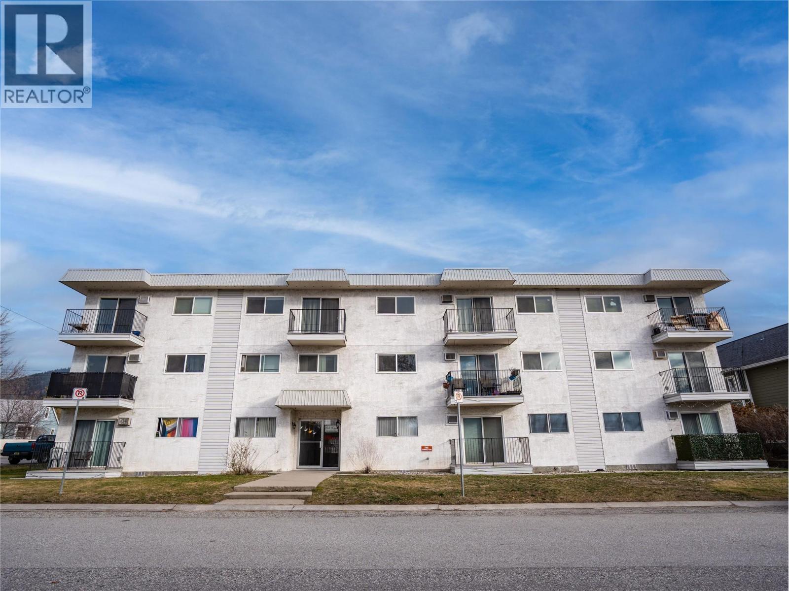 1300 Church St Street Unit# 102, Penticton, British Columbia  V2A 4R8 - Photo 1 - 10373583