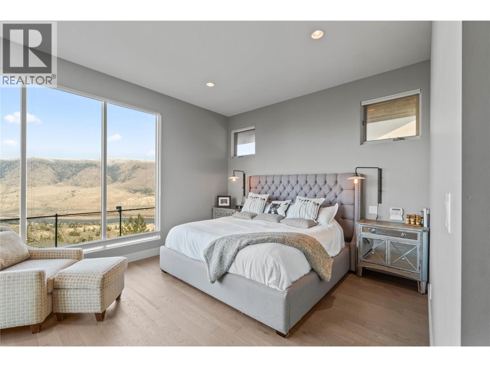1555 Kicking Horse Way, Kamloops, British Columbia  V2E 2T6 - Photo 10 - 10373830