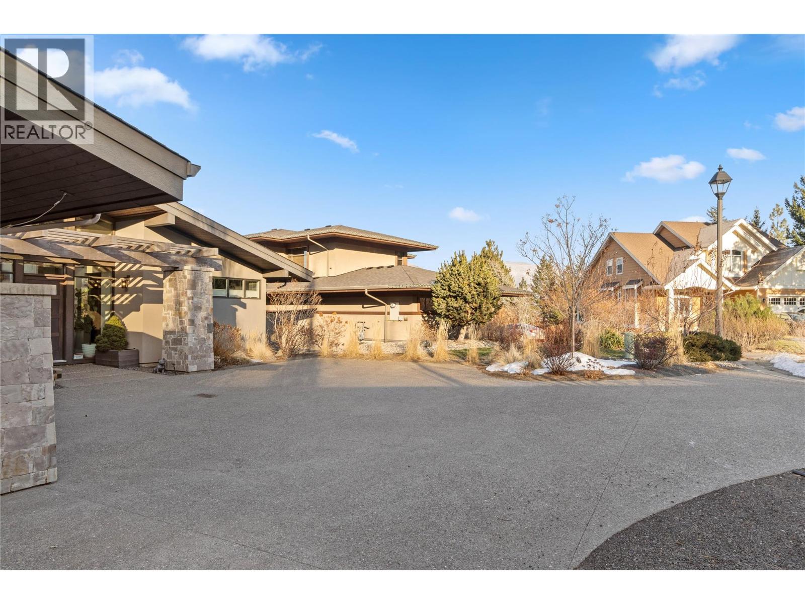 1555 Kicking Horse Way, Kamloops, British Columbia  V2E 2T6 - Photo 45 - 10373830