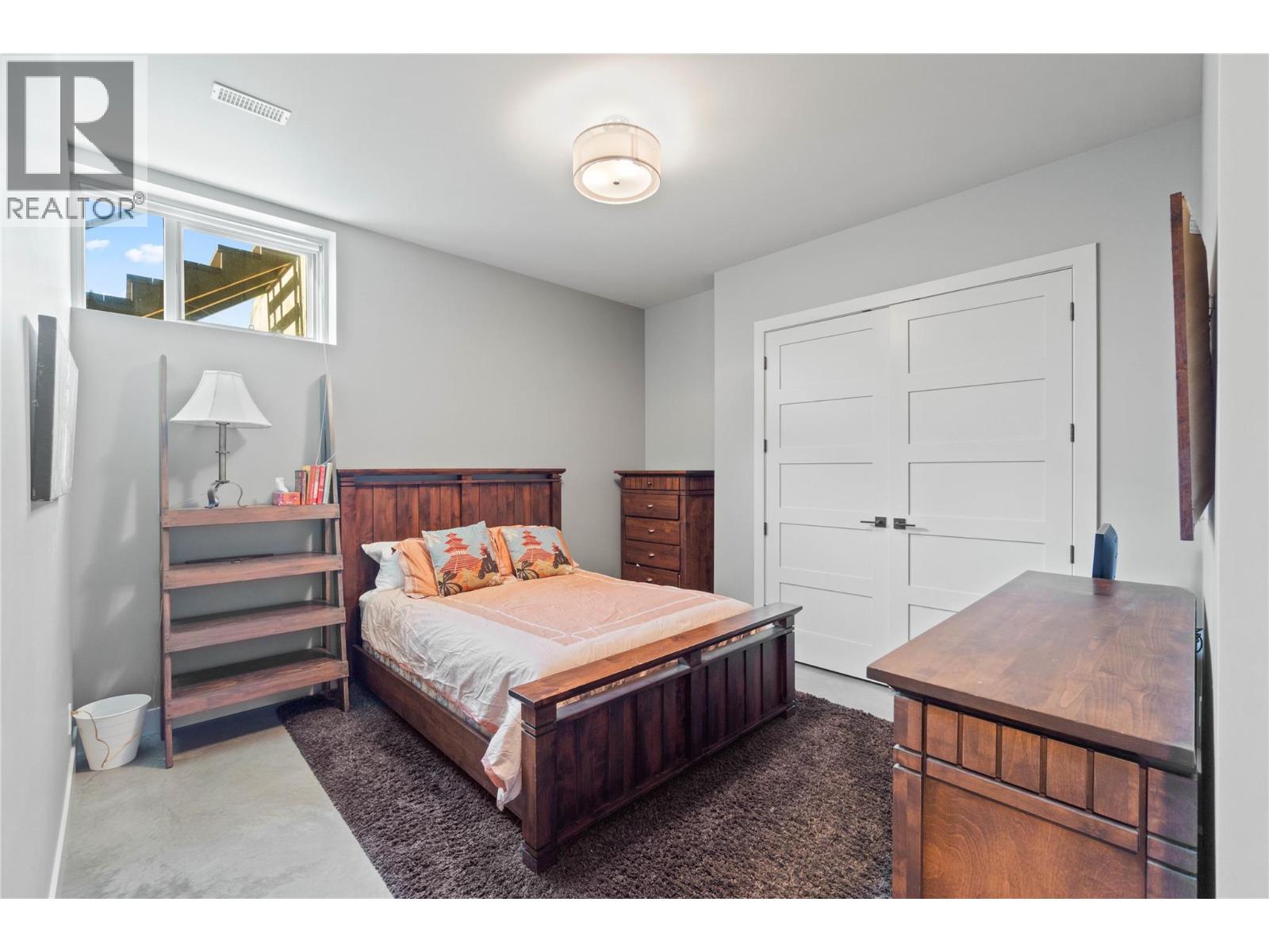 1555 Kicking Horse Way, Kamloops, British Columbia  V2E 2T6 - Photo 54 - 10373830