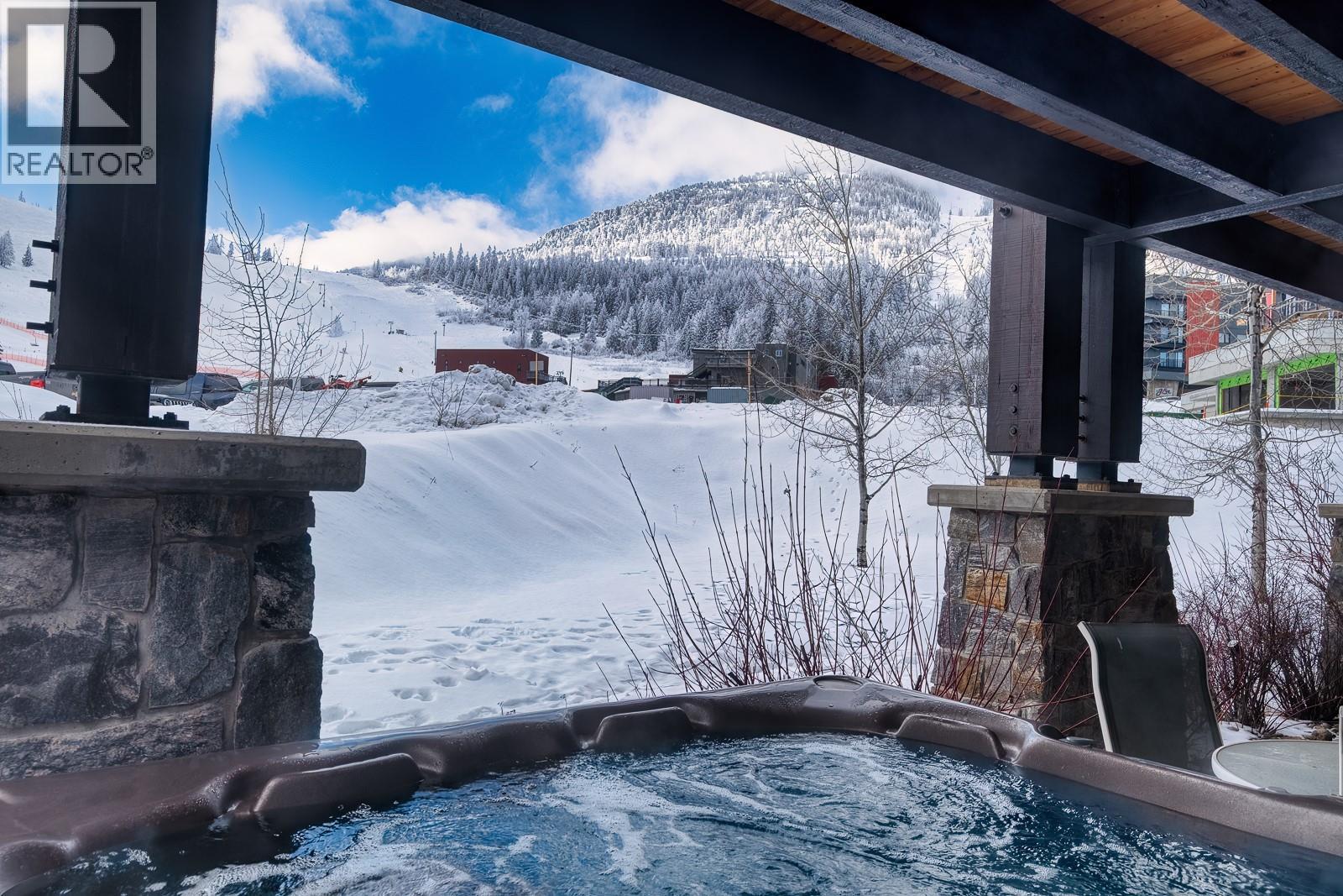 1000 Telemark Road Unit# 102, Rossland, British Columbia  V0G 1Y0 - Photo 6 - 10373039